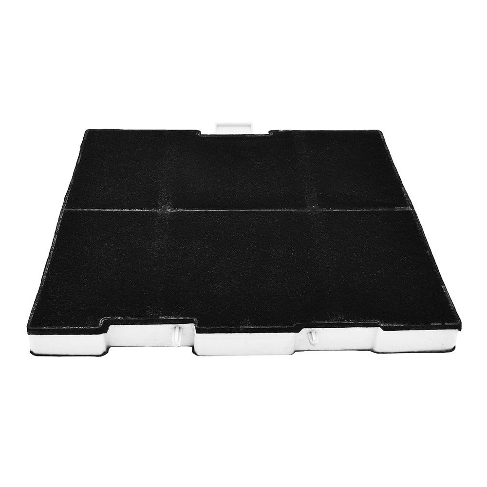 Un filtro a carbone nero, rettangolare, con un telaio bianco e un'area filtro nera centrale.