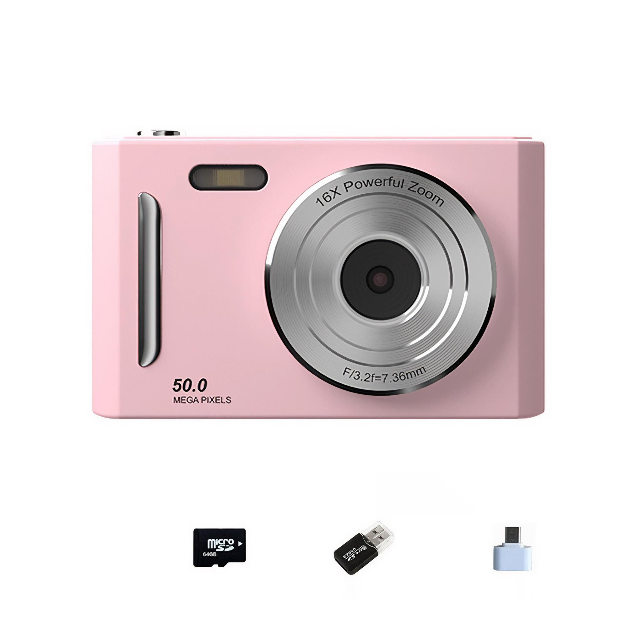 Rosa Digitalkamera mit silbernem Objektiv. Zubehör: Speicherkarte, USB-Adapter und USB-C-Adapter.
