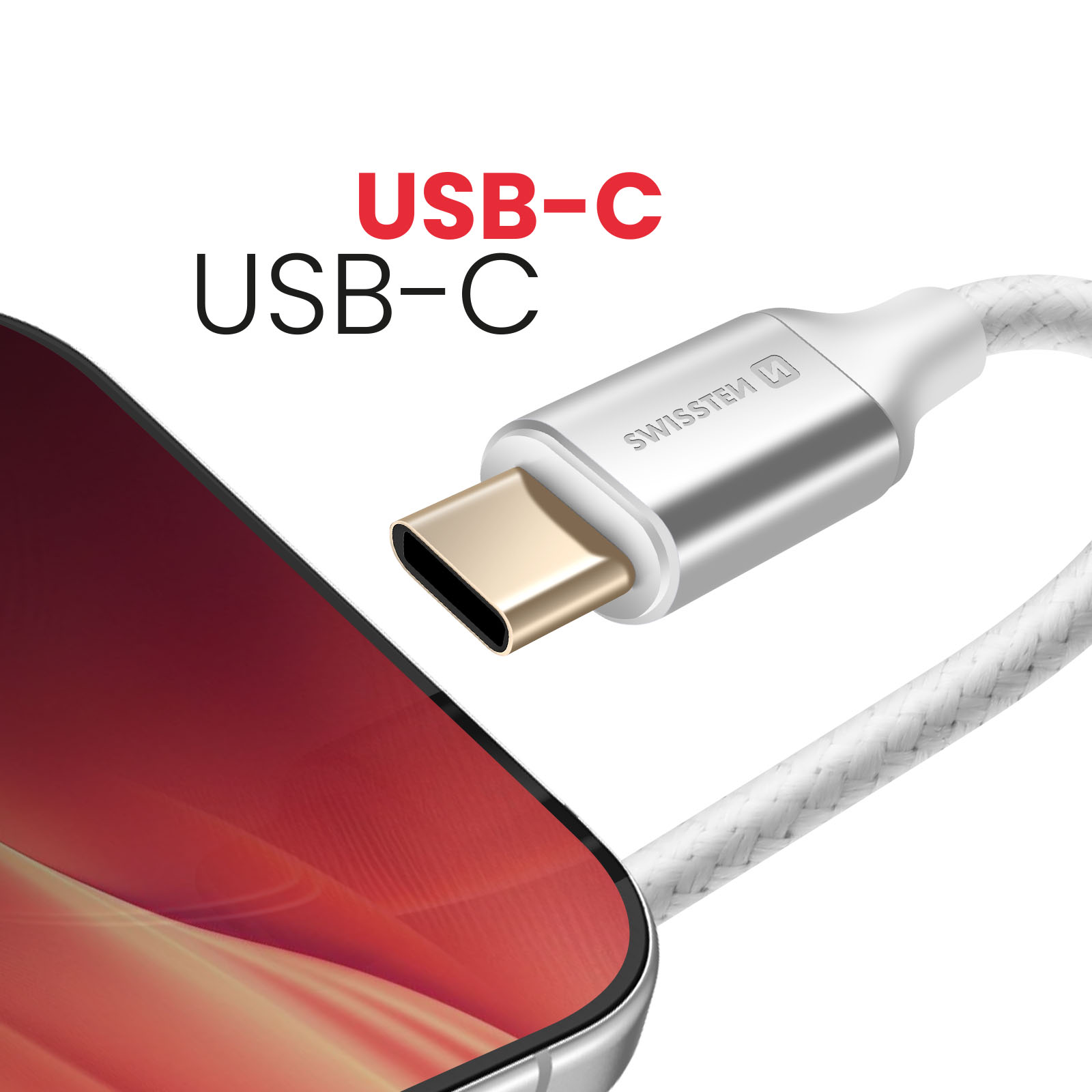 Un cavo USB-C collegato a un telefono. Il cavo è bianco con un connettore USB-C e il logo Swissten.