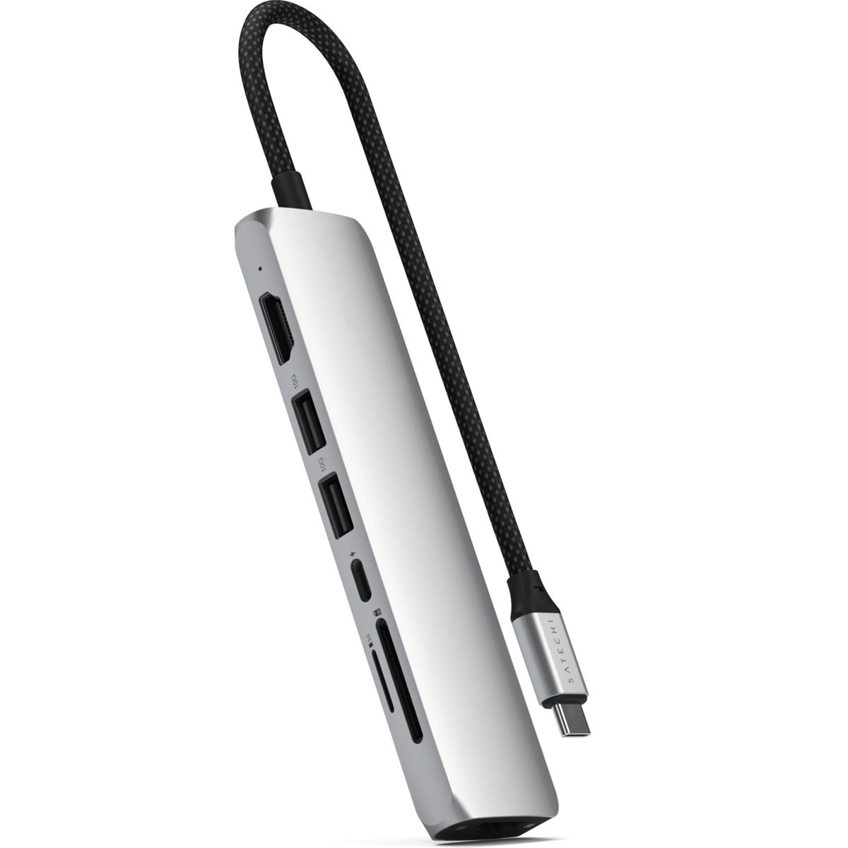 Un hub USB-C argento con varie porte, tra cui HDMI e USB. Un cavo nero si estende verso destra.