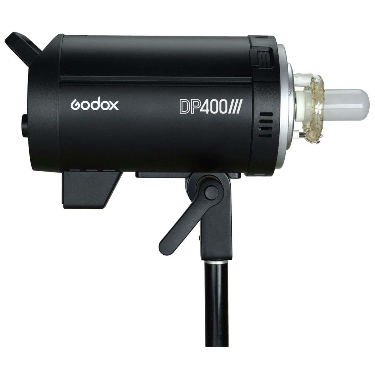 Flash da studio nero Godox DP400III su supporto. Dotato di lampada flash e luce di modellazione.