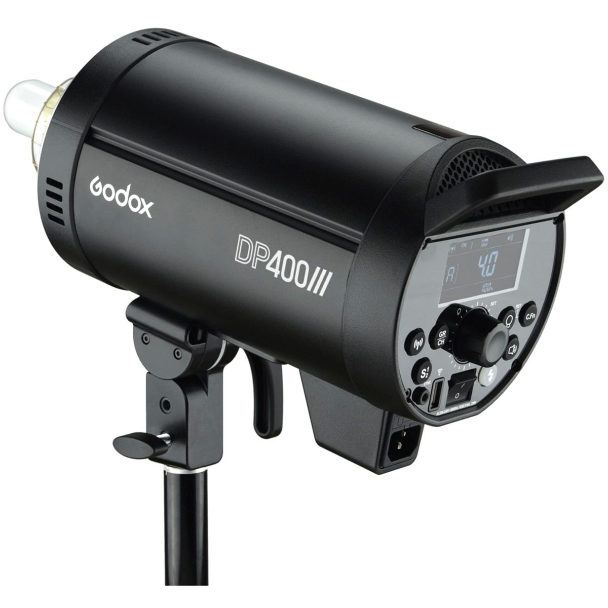 Una luce da studio nera con il marchio 'Godox' su un supporto. Ha un display e pulsanti.