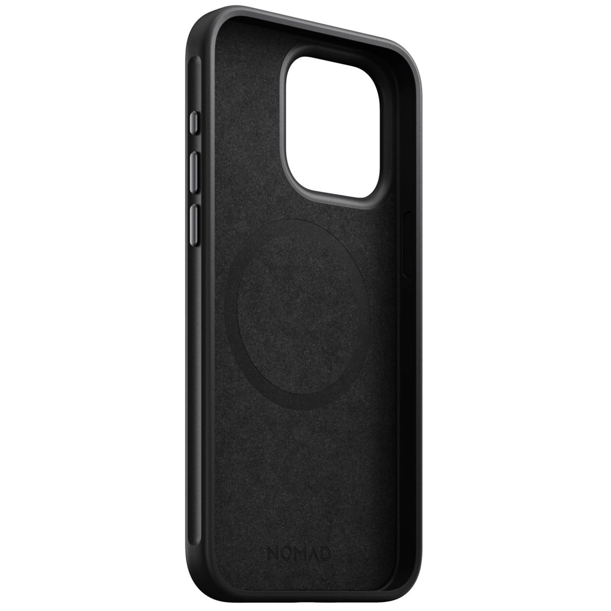 Schwarze iPhone-Hülle mit MagSafe-Kreis und Seitentasten. Der Markenname 'NOMAD' befindet sich unten.