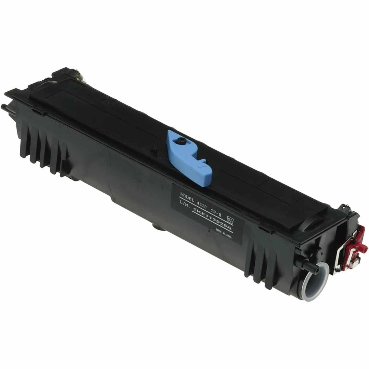 Cartuccia toner nera con maniglia blu e dettagli rossi. Ha una forma rettangolare allungata.