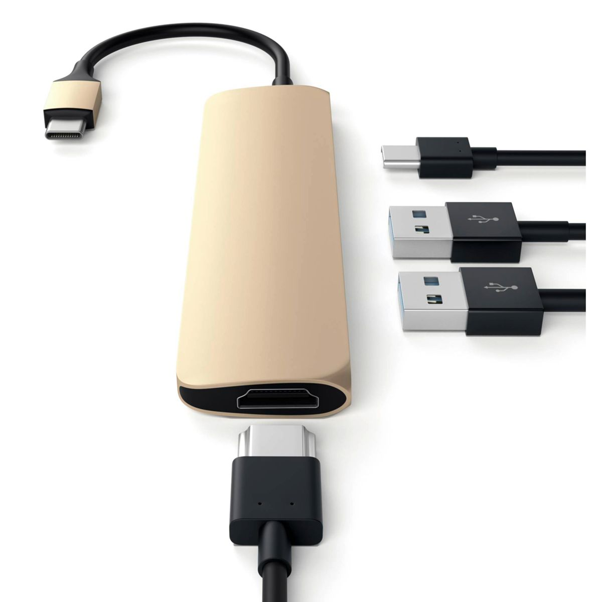 Un hub USB-C dorato con vari connettori: HDMI, USB e USB-C, su sfondo bianco.