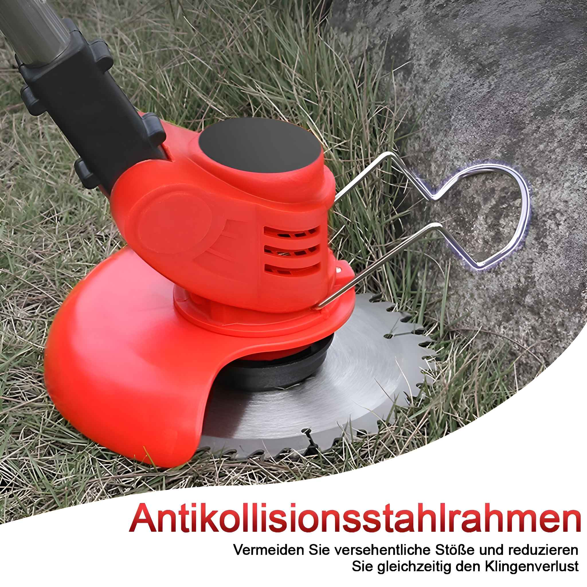 Ein roter und schwarzer Rasentrimmer schneidet Gras. Die Klinge ist kreisförmig und die Maschine steht im Gras.