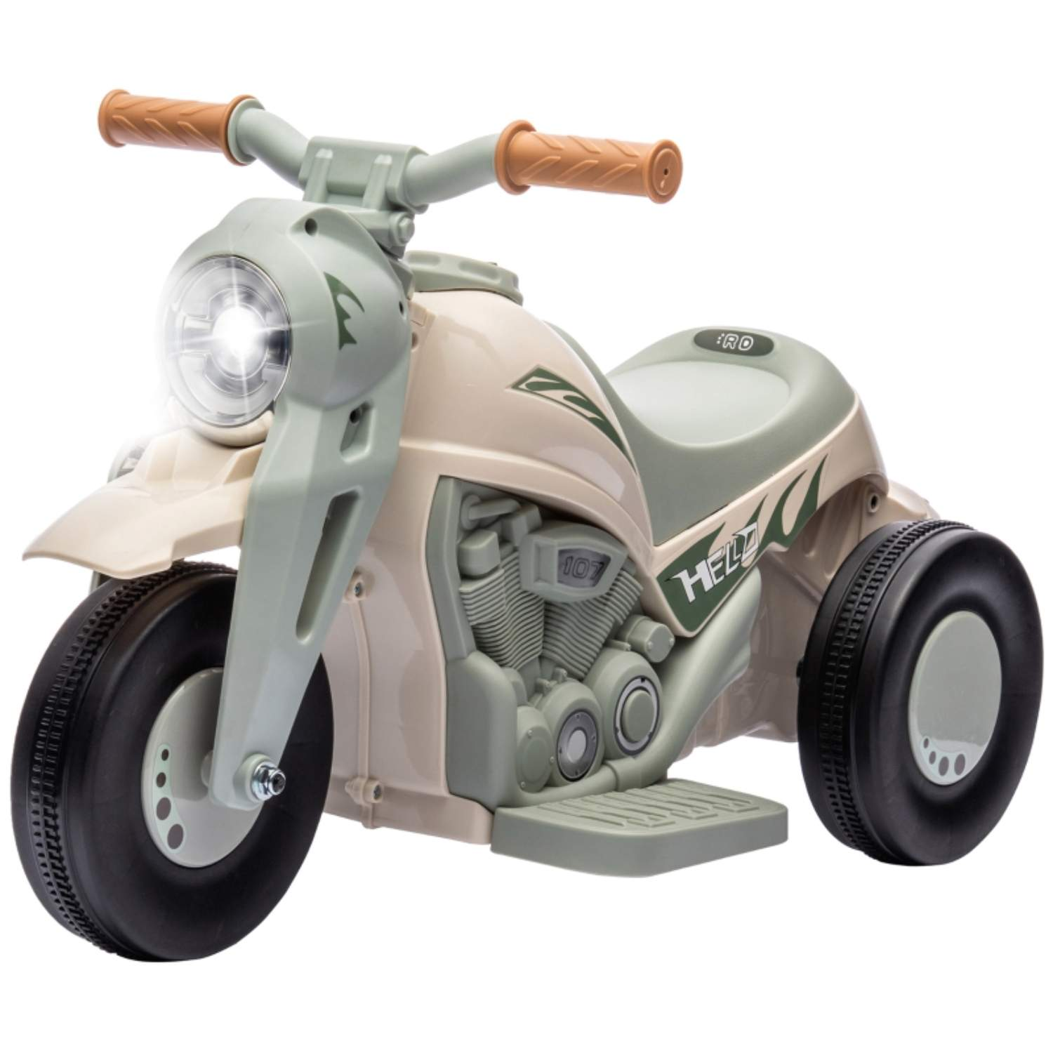Ein Spielzeugmotorrad mit drei Rädern, in einem Studio. Der Scheinwerfer ist eingeschaltet, und das Design ist grün und weiß.