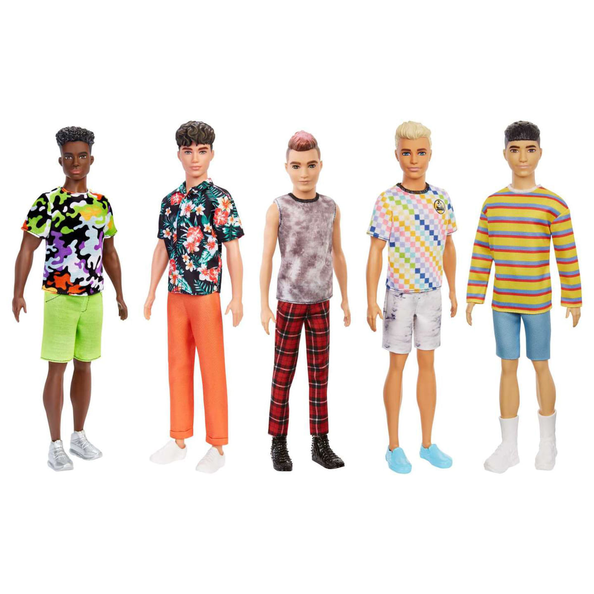 Cinco muñecos Ken con diferentes atuendos. Cada muñeco tiene diferentes peinados y estilos de ropa.