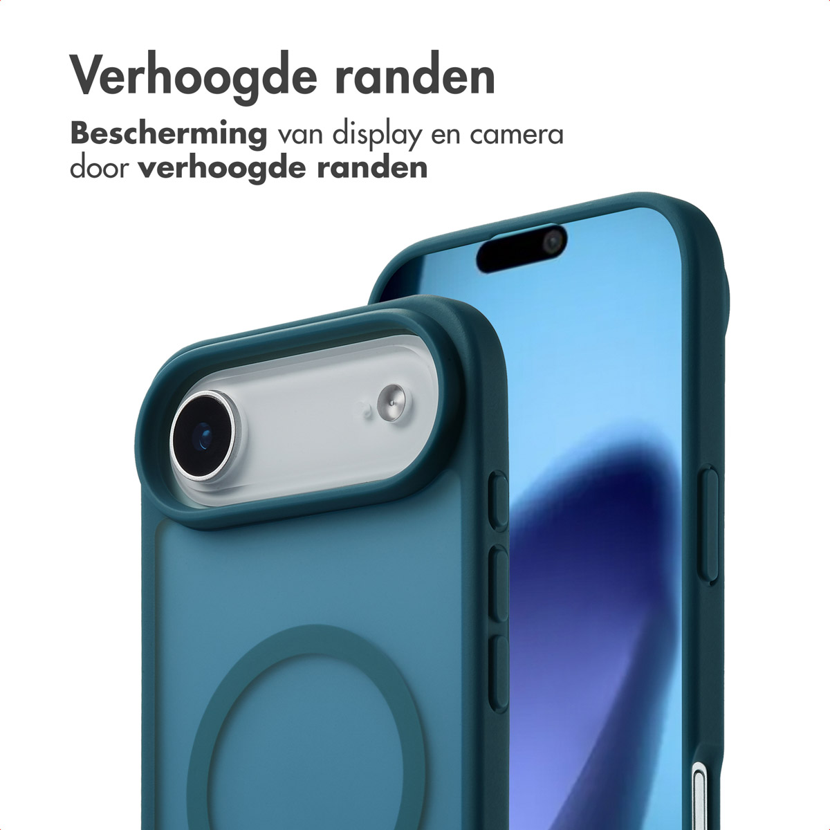 Een blauwgroene telefoonhoes met verhoogde randen. Er zit een telefoon in de hoes.