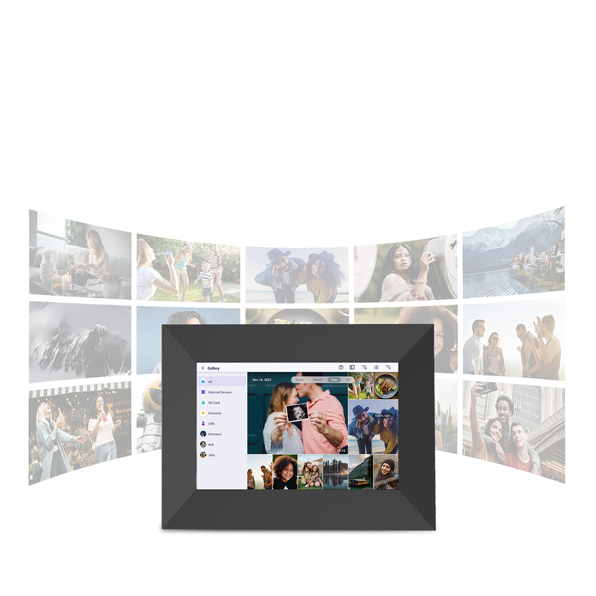 Czarna cyfrowa ramka na zdjęcia wyświetlająca wiele zdjęć. Ramka otoczona zdjęciami na białym tle.