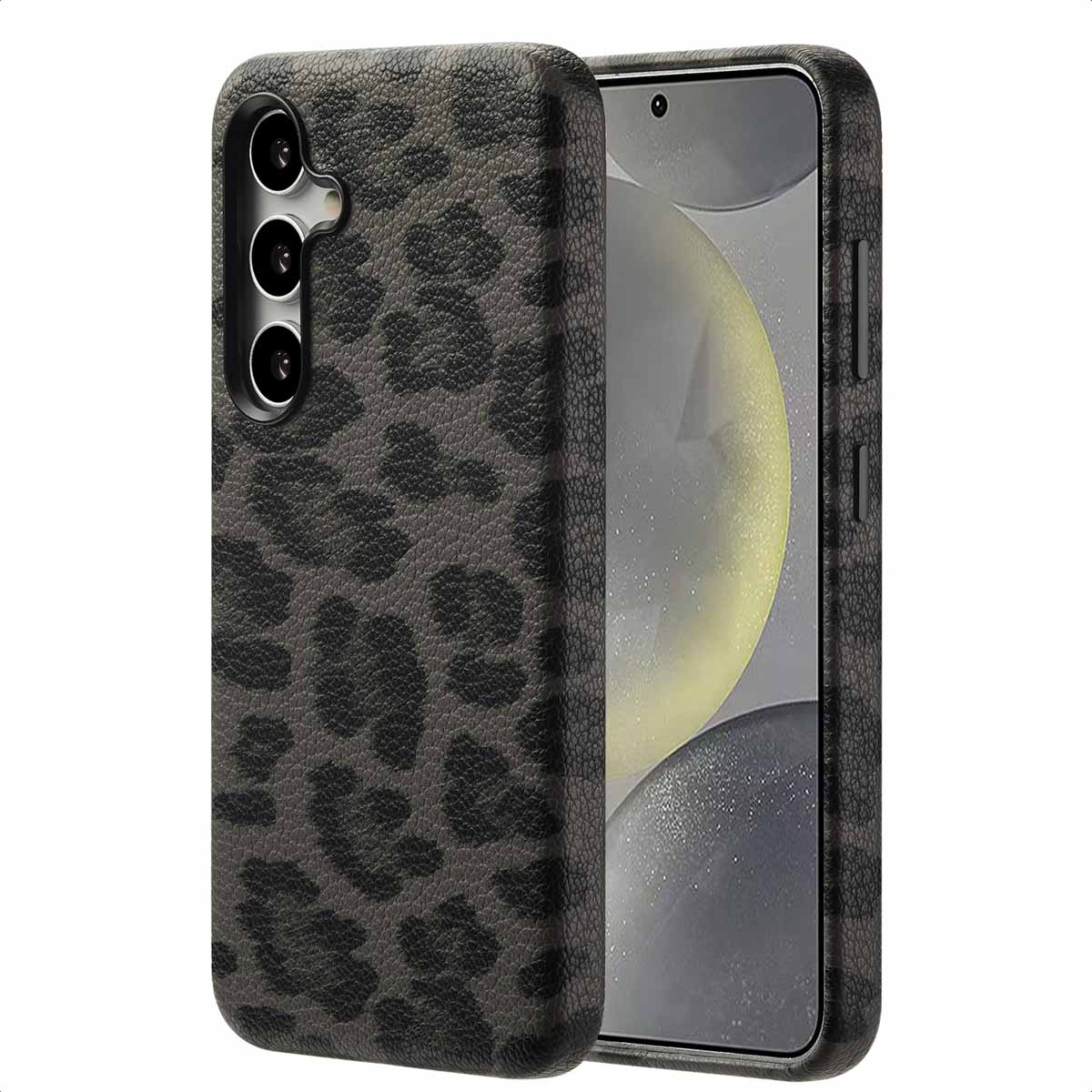 Grijze telefoonhoes met luipaardprint. De telefoon zit erin, iets schuin.
