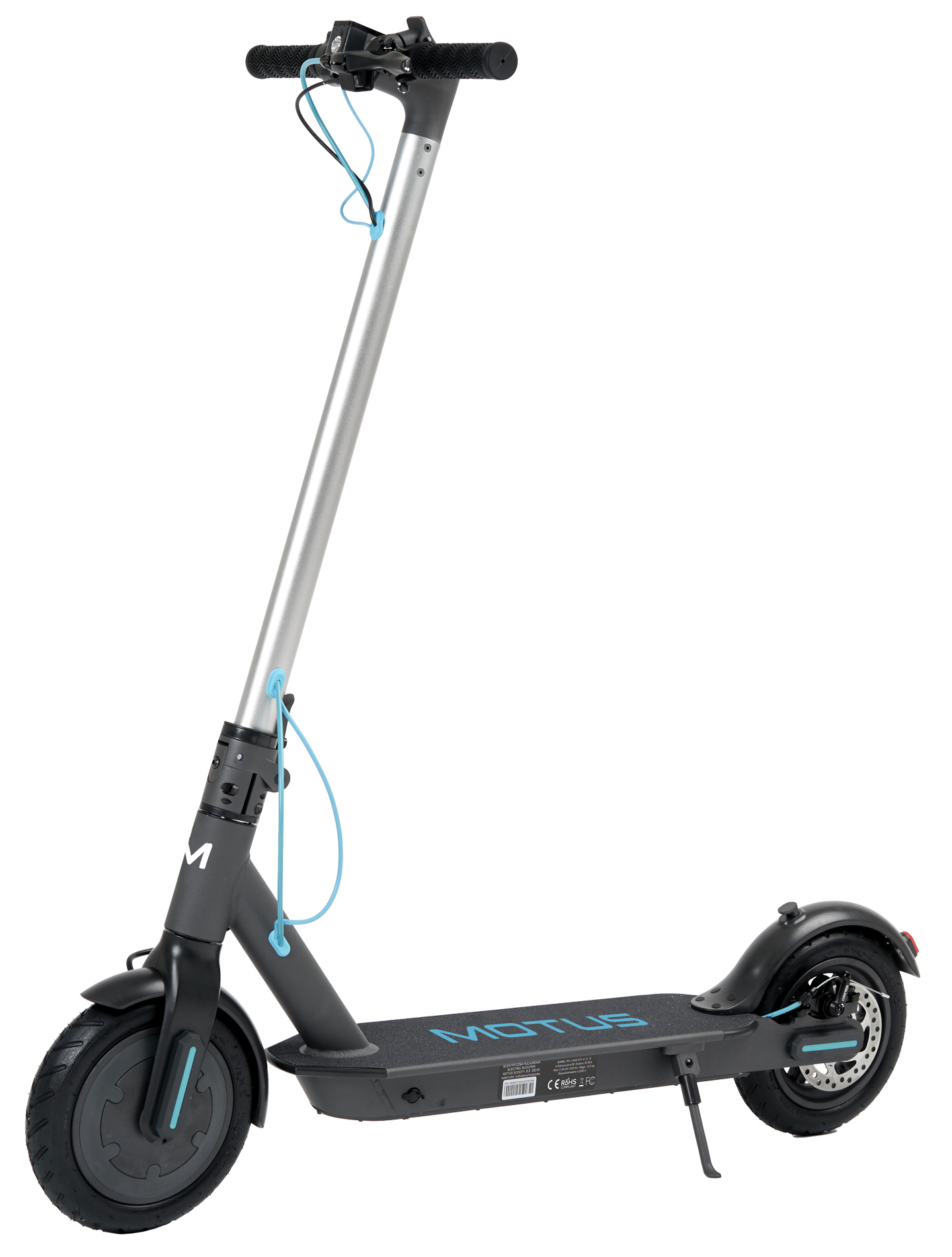 Scooter elettrico, corpo grigio, cavo blu, ruote nere, manubrio piegato, vista laterale.