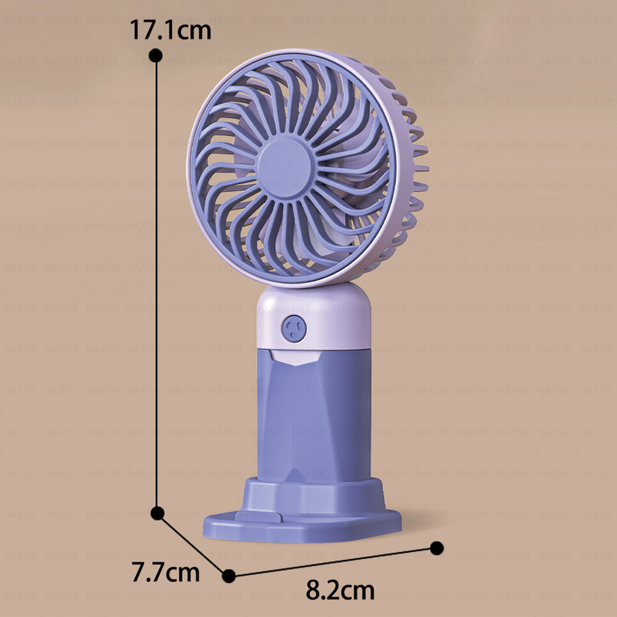 Ein lila-weißer tragbarer Ventilator mit Abmessungen. Der Ventilator ist 17,1 cm hoch, 8,2 cm breit und 7,7 cm tief.