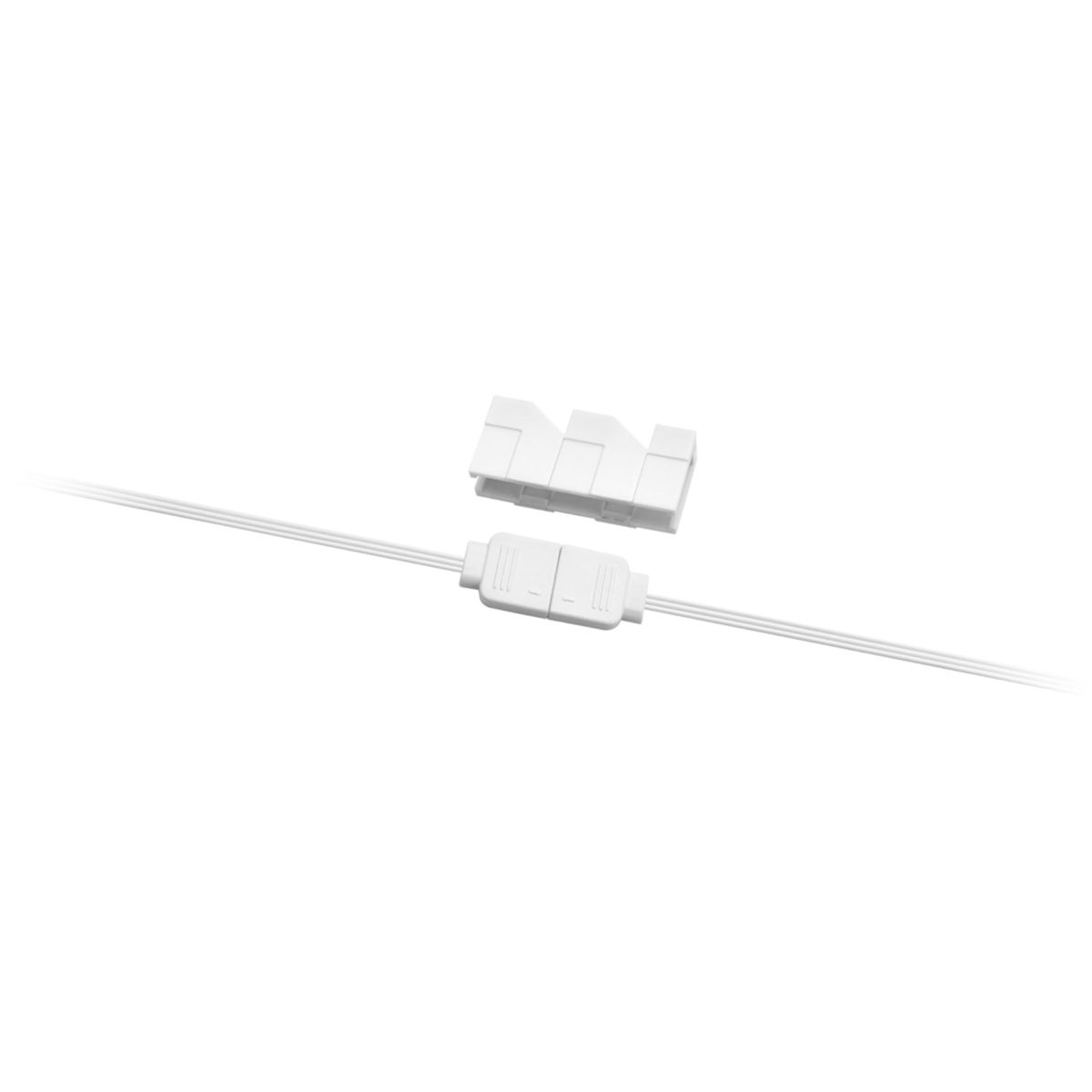 Câble blanc avec connecteur et partie détachée. Fond blanc.