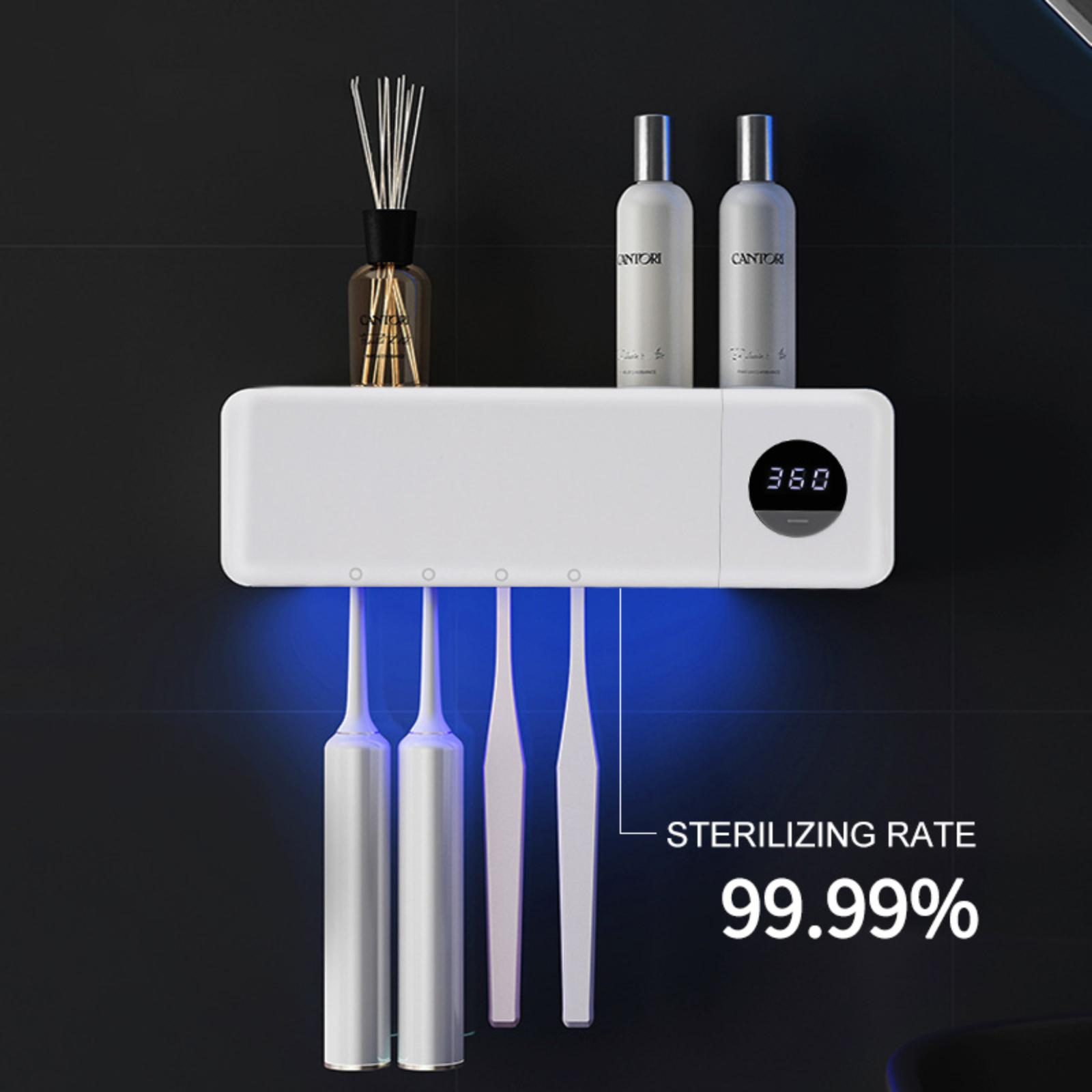 Ein weißer Zahnbürstenhalter mit 3 Zahnbürsten. Ein Display zeigt '360'. Der Text gibt eine Sterilisationsrate von 99,99% an.