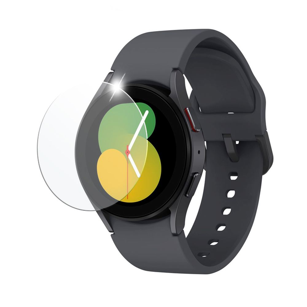 Eine graue Smartwatch mit einem Displayschutz über dem Bildschirm. Es ist auf weißem Hintergrund.