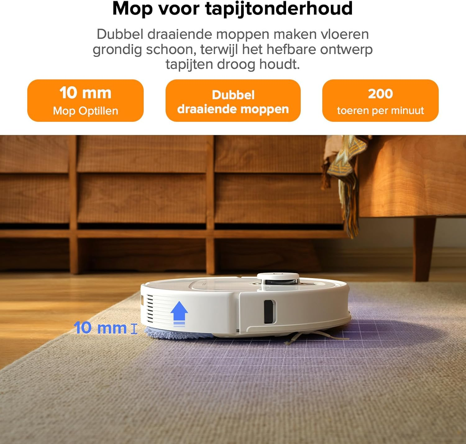 Un robot aspirateur blanc sur un tapis, avec du texte en néerlandais.