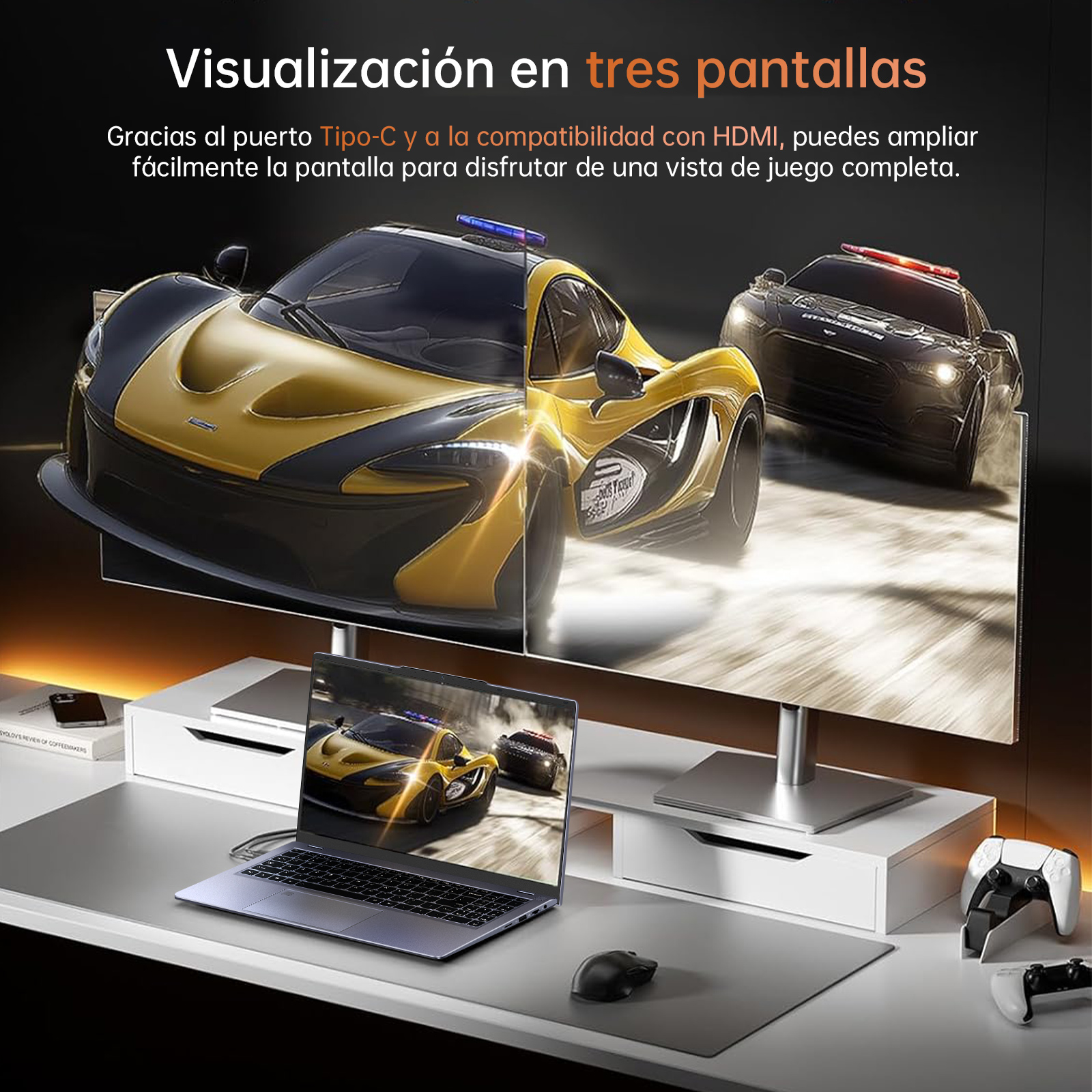 Imagen muestra una pantalla grande con coches de carreras, un portátil y mandos de juego.
