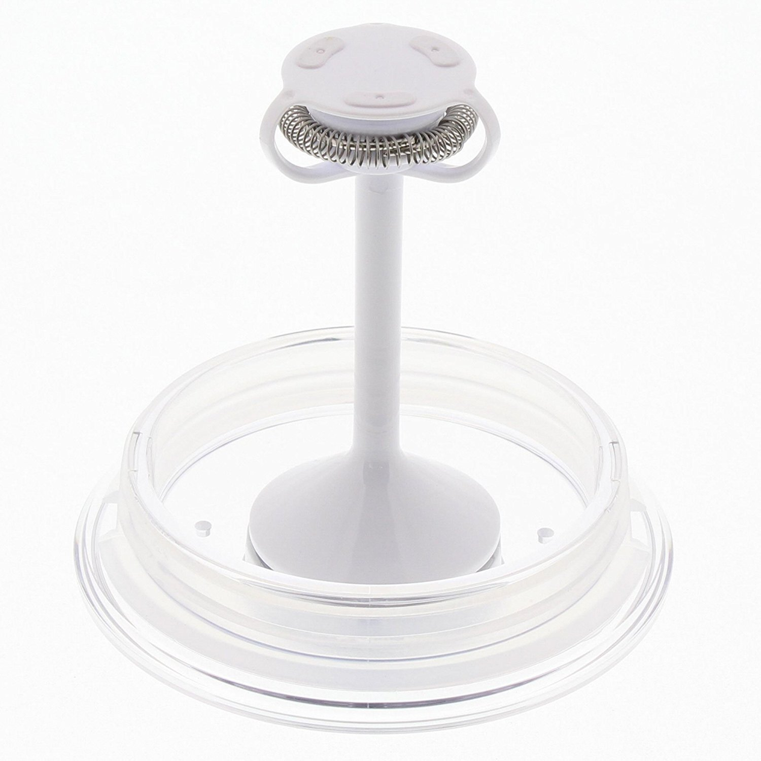 Białe akcesorium do spieniania mleka z uchwytem, sprężyną i przezroczystą plastikową pokrywą.