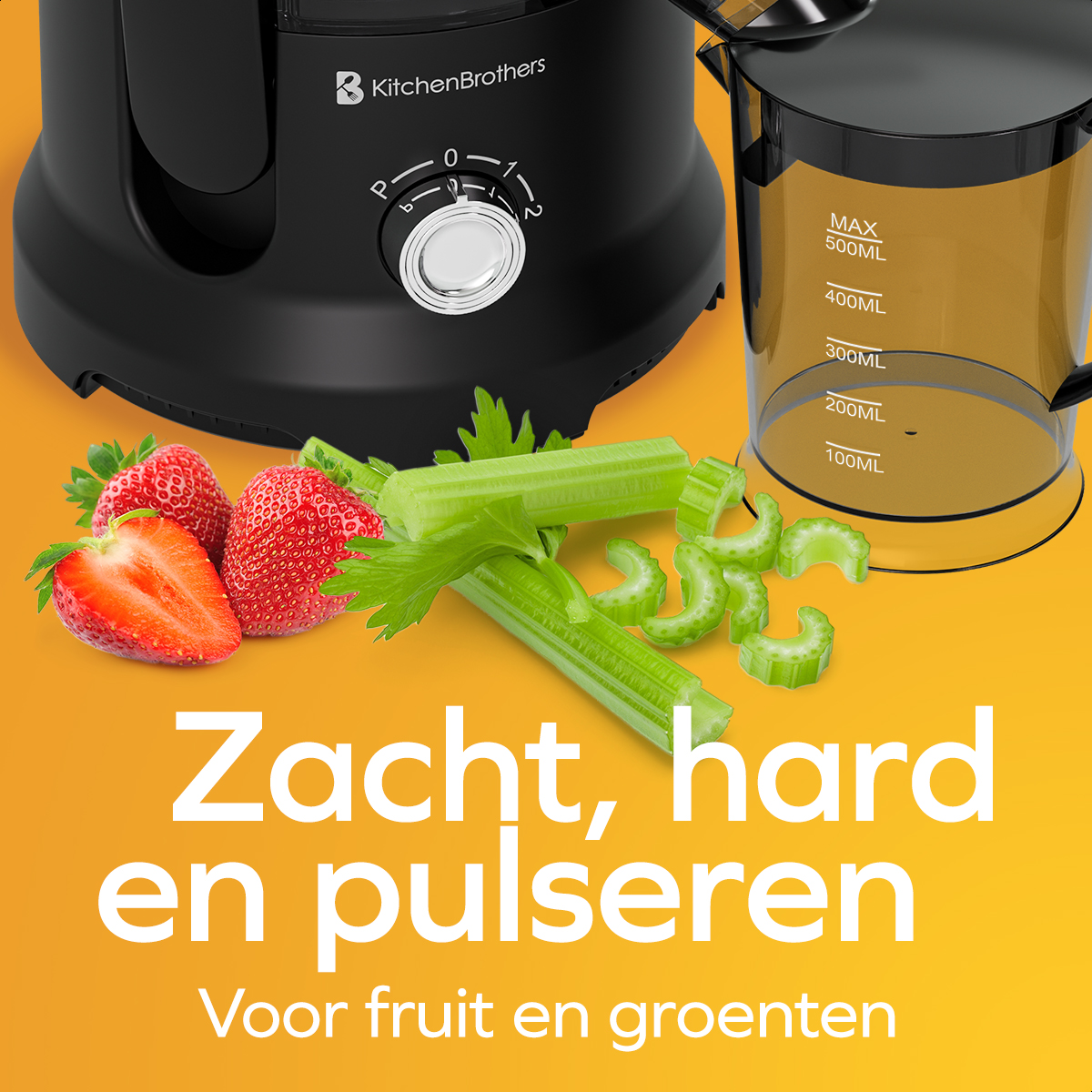 Ein schwarzer Entsafter mit Obst. Erdbeeren und Sellerie auf gelbem Hintergrund.
