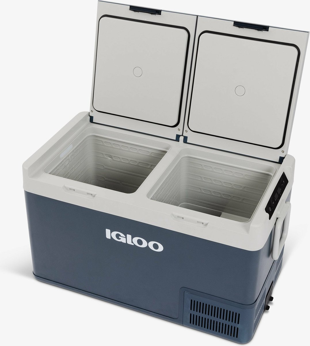 Chłodziarka Igloo z podwójnymi drzwiami i otwartymi pokrywami. Logo Igloo jest widoczne z boku.