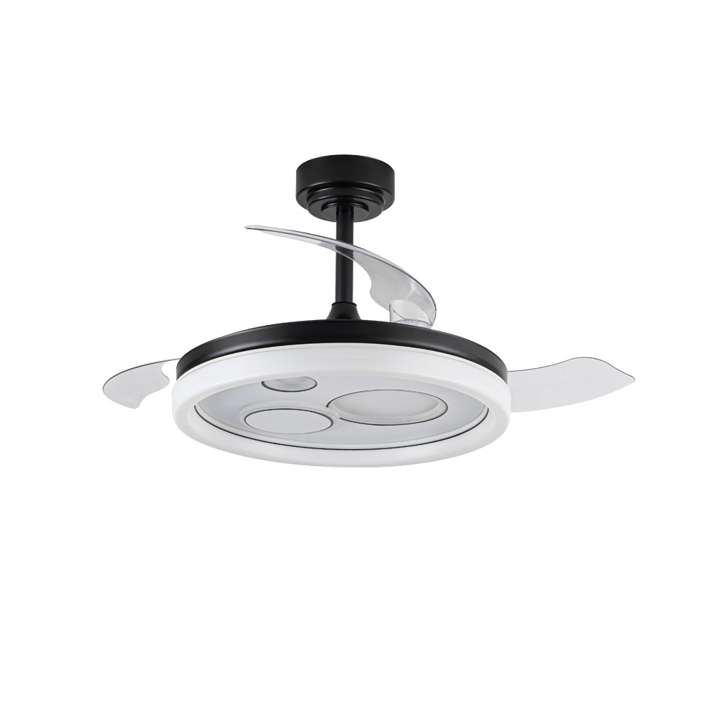 Ventilador de techo blanco y negro con anillo de luz y aspas, aislado sobre blanco.
