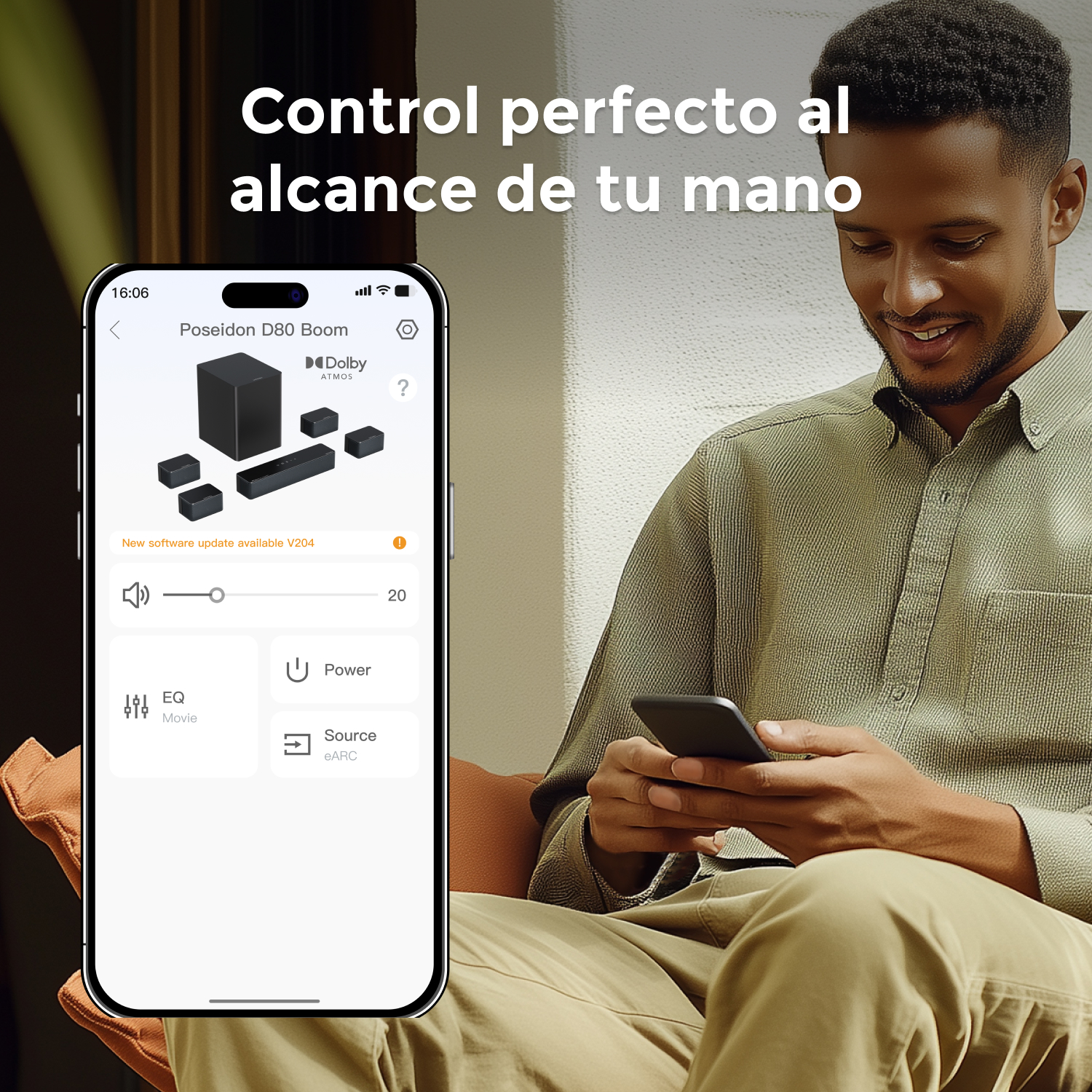 Un hombre mira su teléfono, que muestra una aplicación de control de altavoces.
