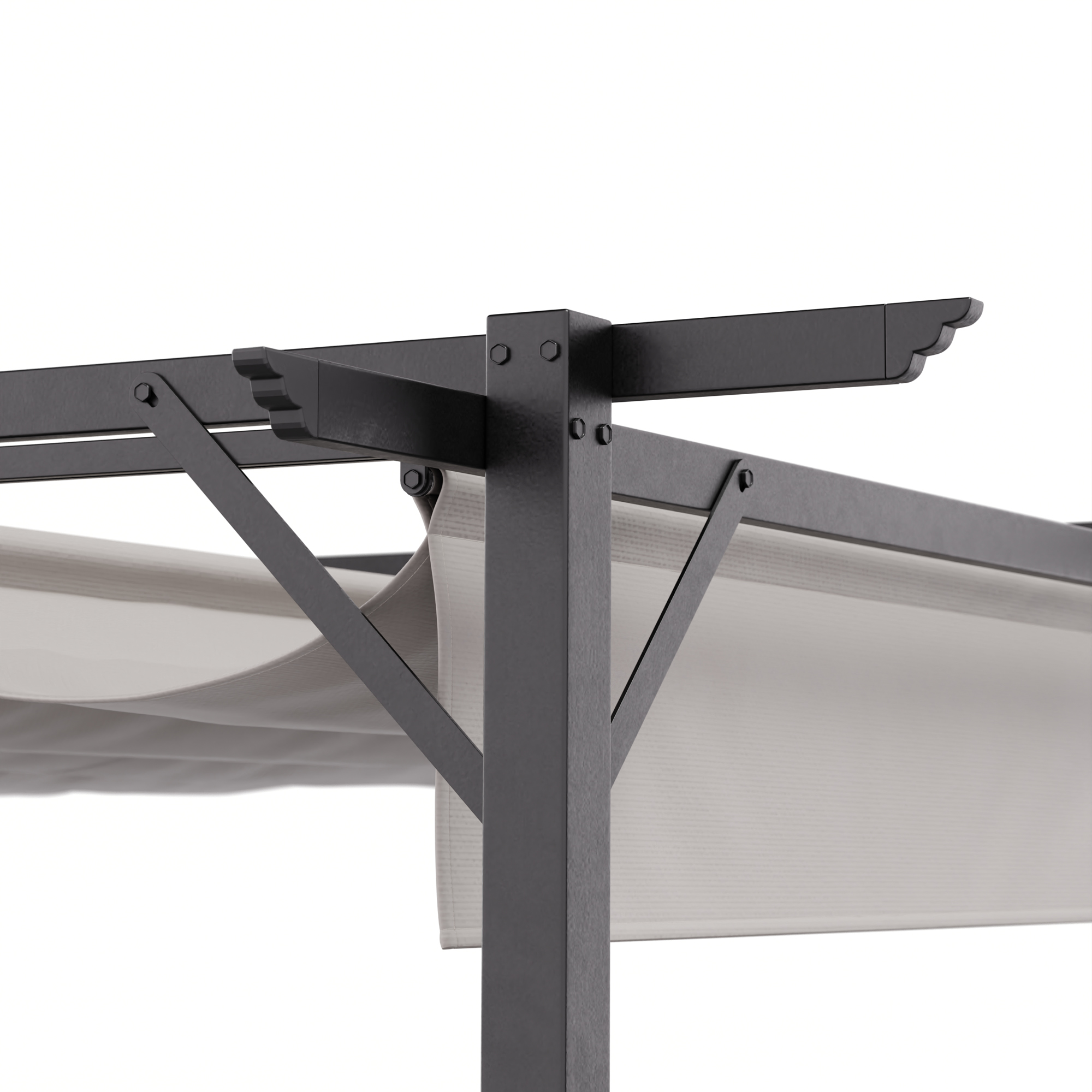 Eine Eckansicht einer schwarzen Pergola, die ihre Stützstruktur und den weißen Sonnenschutz zeigt, die miteinander verschraubt sind.