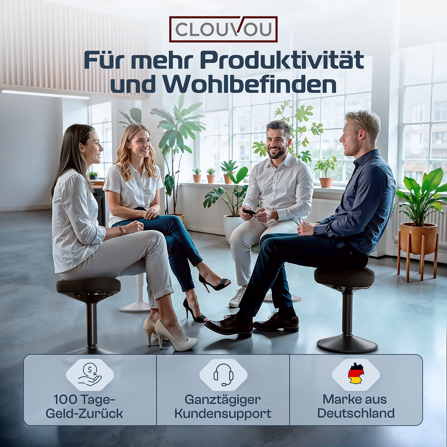 Vier Personen sitzen in einem Raum. Ein Logo sagt Clouvou. Text: Für mehr Produktivität und Wohlbefinden.