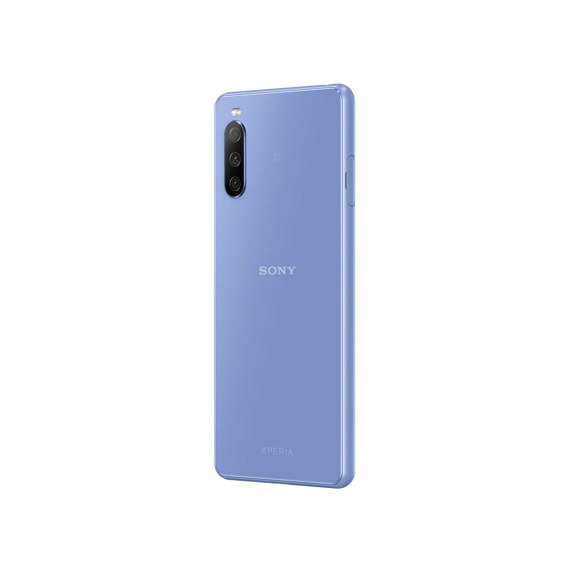 Jasnoniebieski smartfon Sony Xperia, tyłem do góry, trzy aparaty i białe tło.