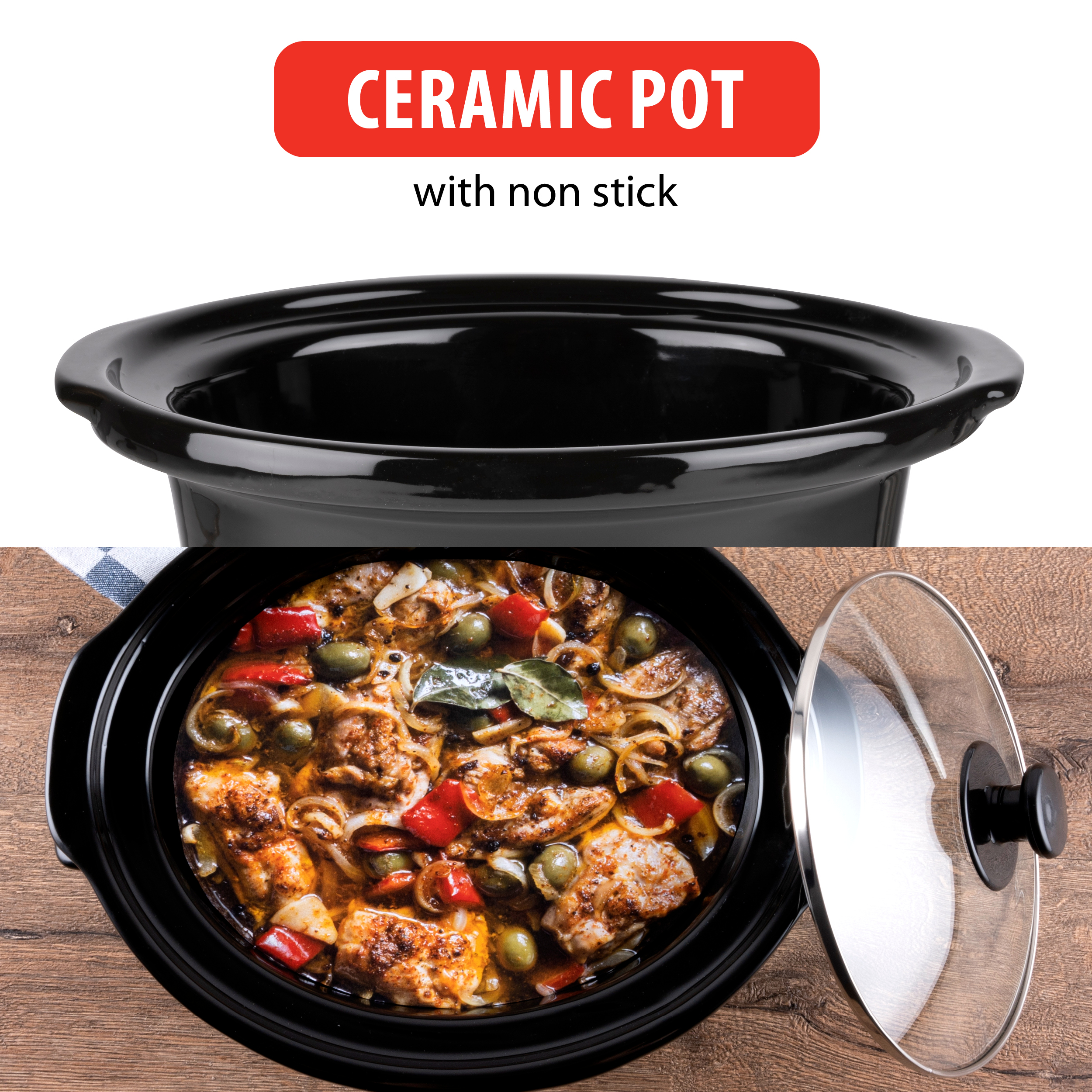 Gros plan sur une mijoteuse noire avec un pot en céramique et un couvercle. Le pot contient des aliments cuits.