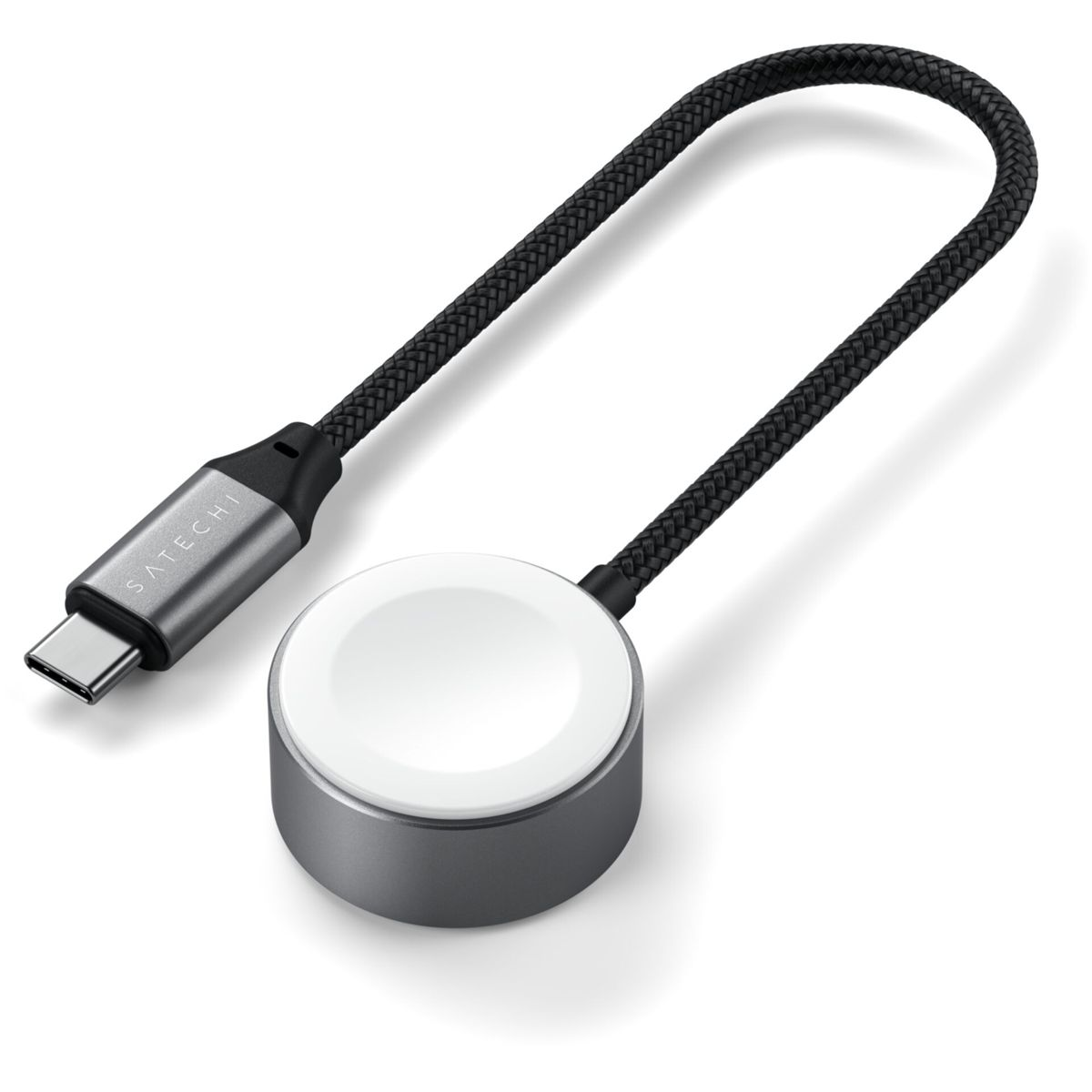 Un caricabatterie grigio per Apple Watch con cavo nero intrecciato e connettore USB-C.