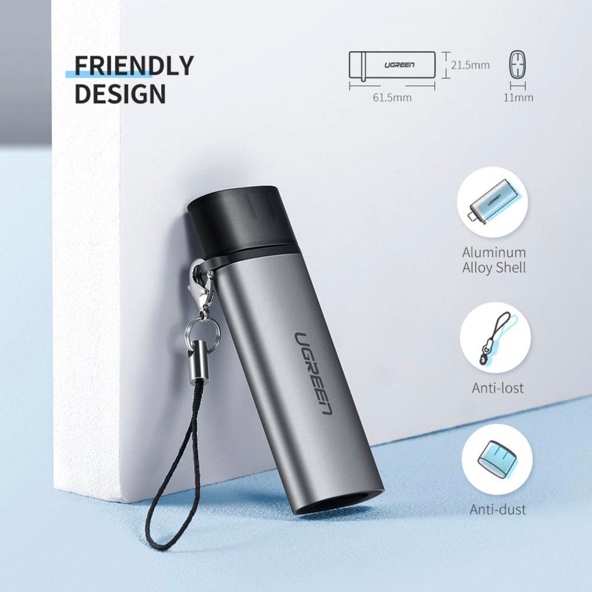 Srebrny, cylindryczny pendrive z czarną nasadką i logo UGREEN.