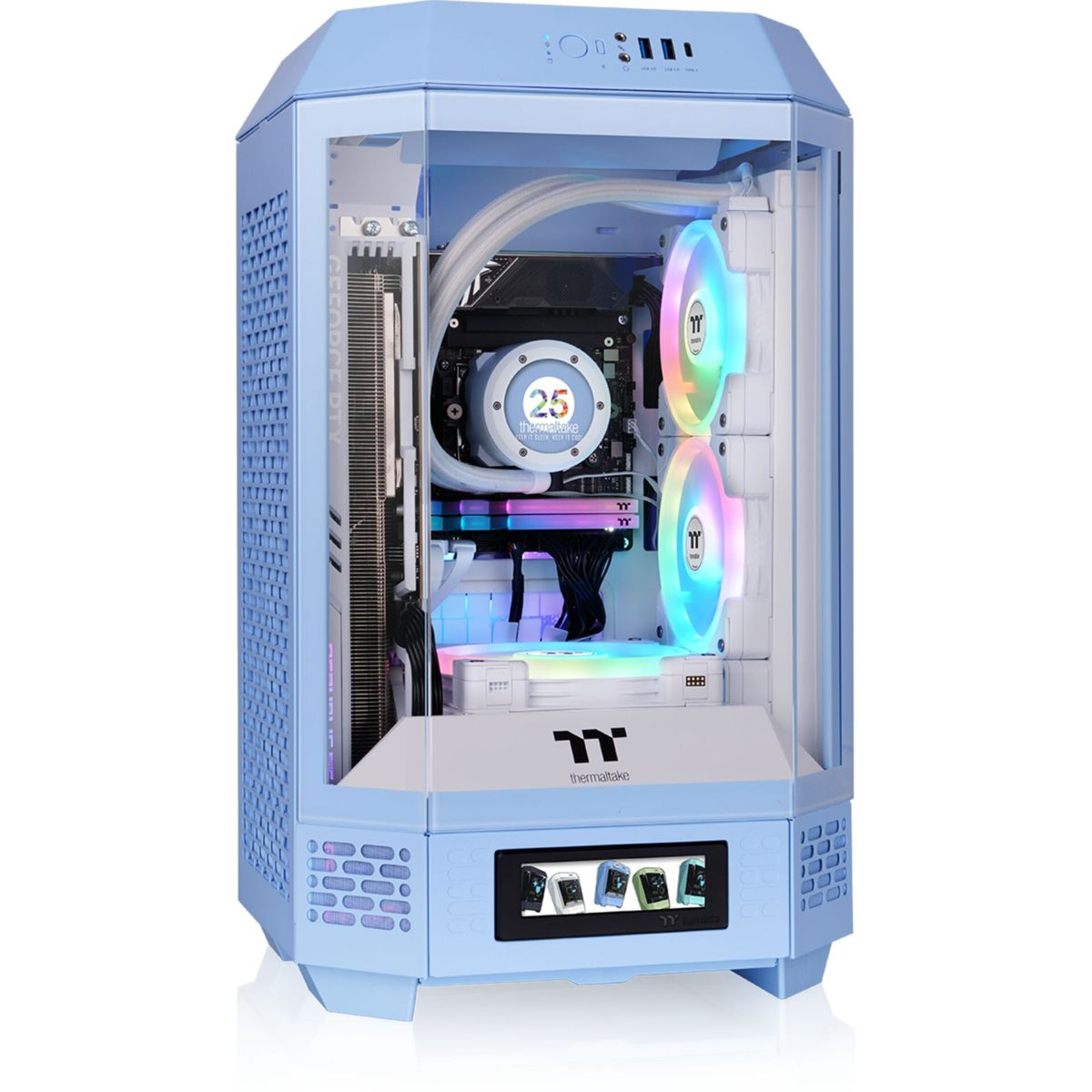 Un case per computer azzurro con componenti interni e due ventole RGB. Il logo Thermaltake è visibile.