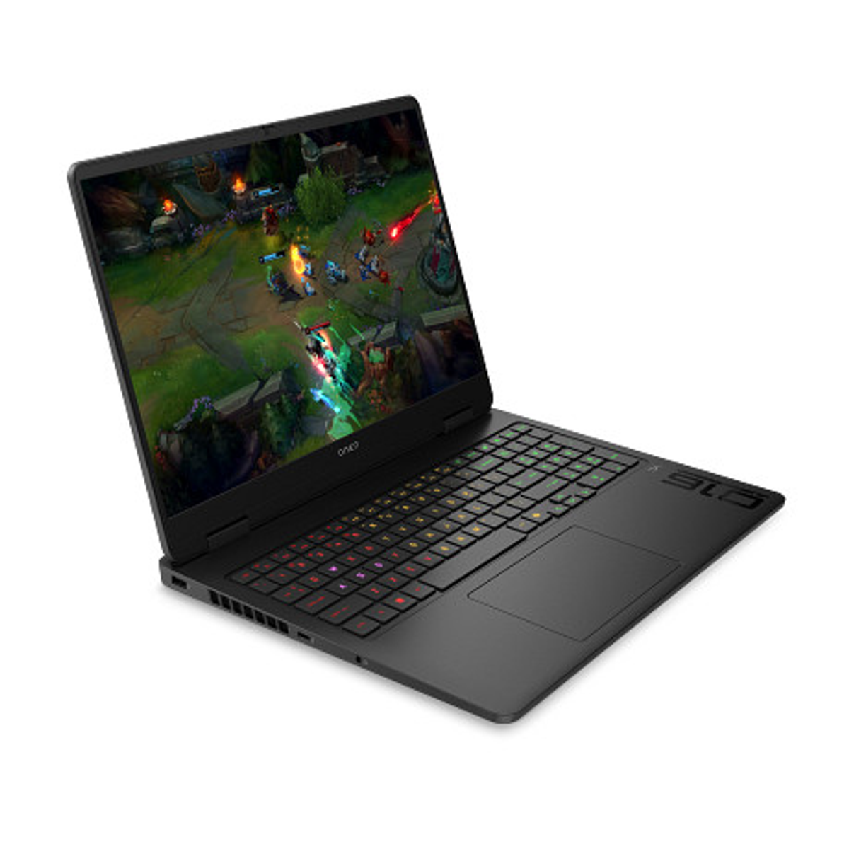 Portátil negro, ligeramente abierto, mostrando una escena de juego. Teclado con luces de colores.