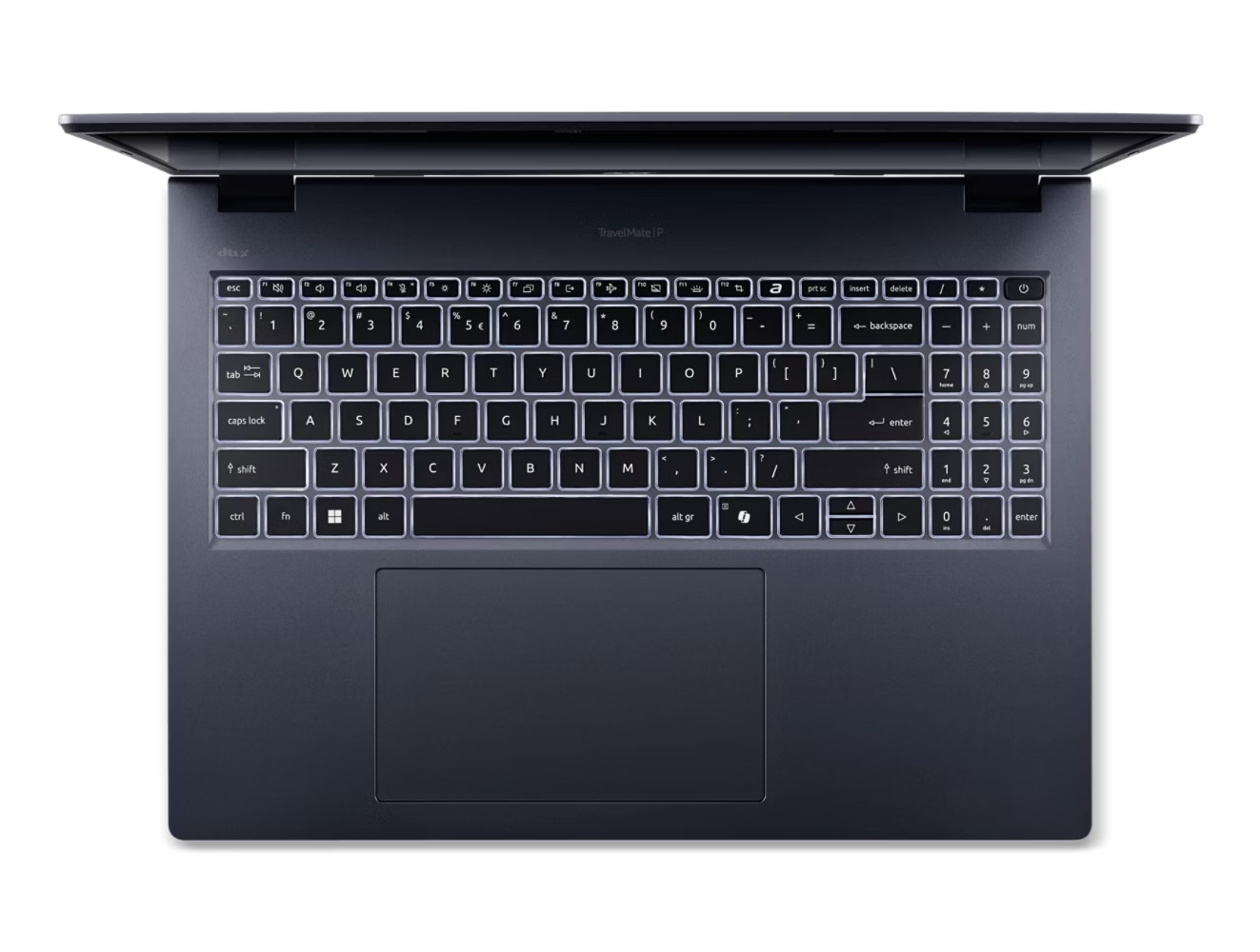 Un laptop grigio scuro con il coperchio aperto. Vista dall'alto della tastiera e del touchpad. Sfondo bianco.