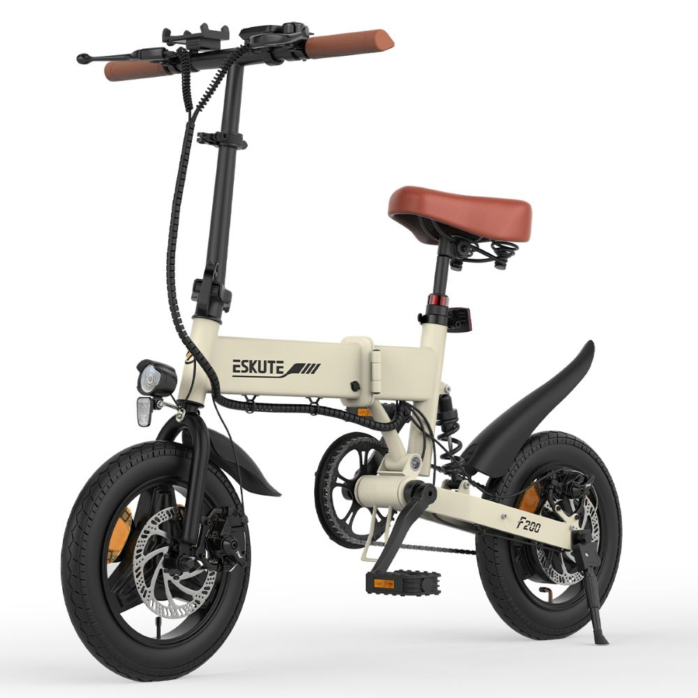 Una bici elettrica color crema con sella e manubrio marroni, pneumatici e componenti neri su sfondo bianco.