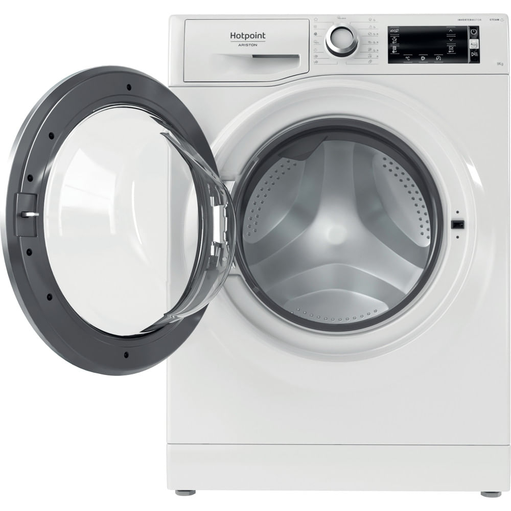 Un primo piano del pannello di controllo e dello sportello di una lavatrice bianca Hotpoint Ariston.