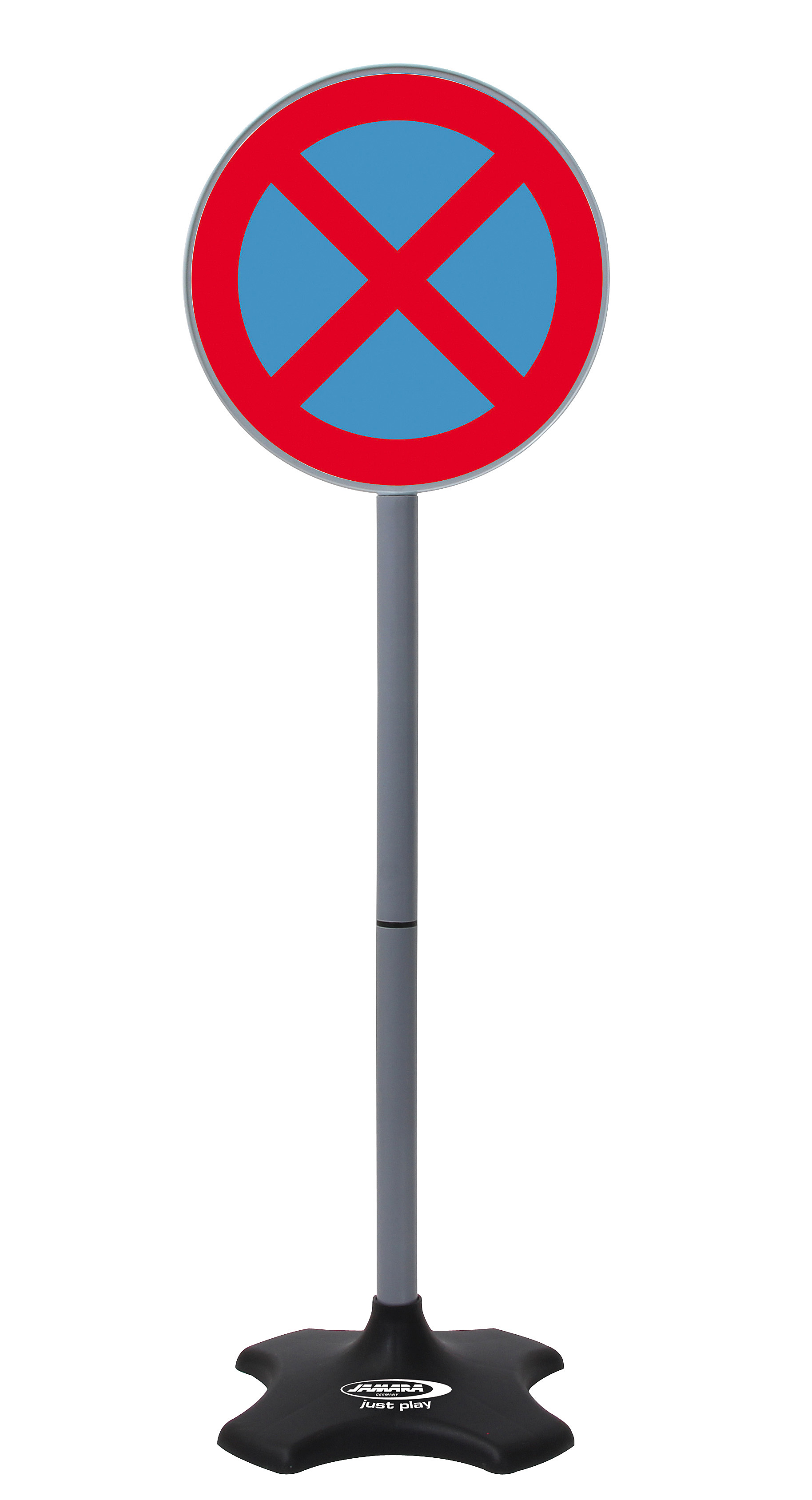 Okrągły znak zakazu postoju z czerwoną obwódką i niebieskim krzyżem na szarym słupie i czarnej podstawie.