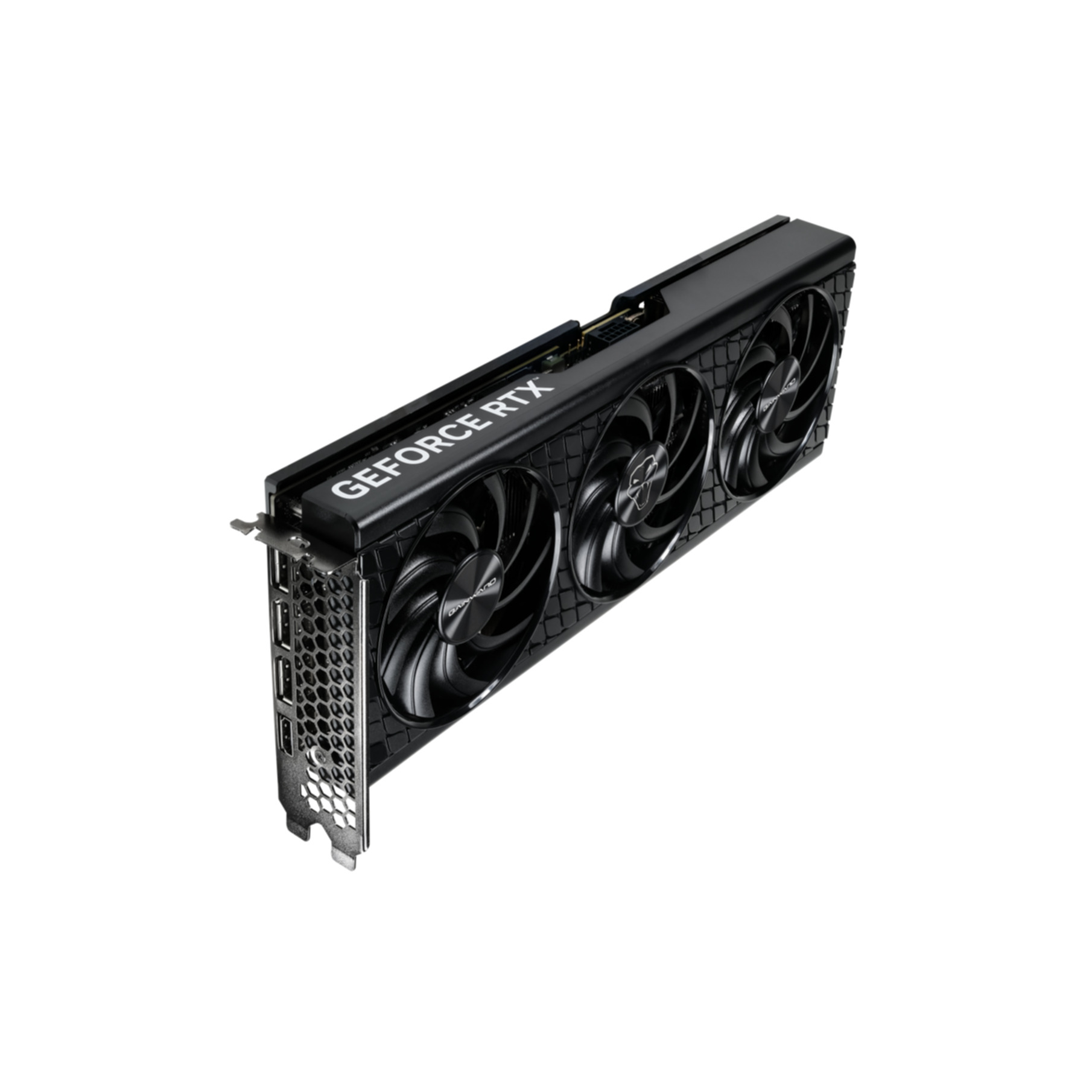 Schwarze Grafikkarte mit drei Lüftern, beschriftet 'GEFORCE RTX'. Die Anschlüsse und Lüfter sind zu sehen.