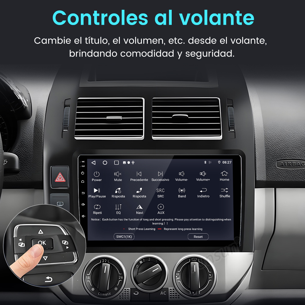 Panel de coche con pantalla mostrando un menú. Una mano señala los controles de volumen con un botón del volante.