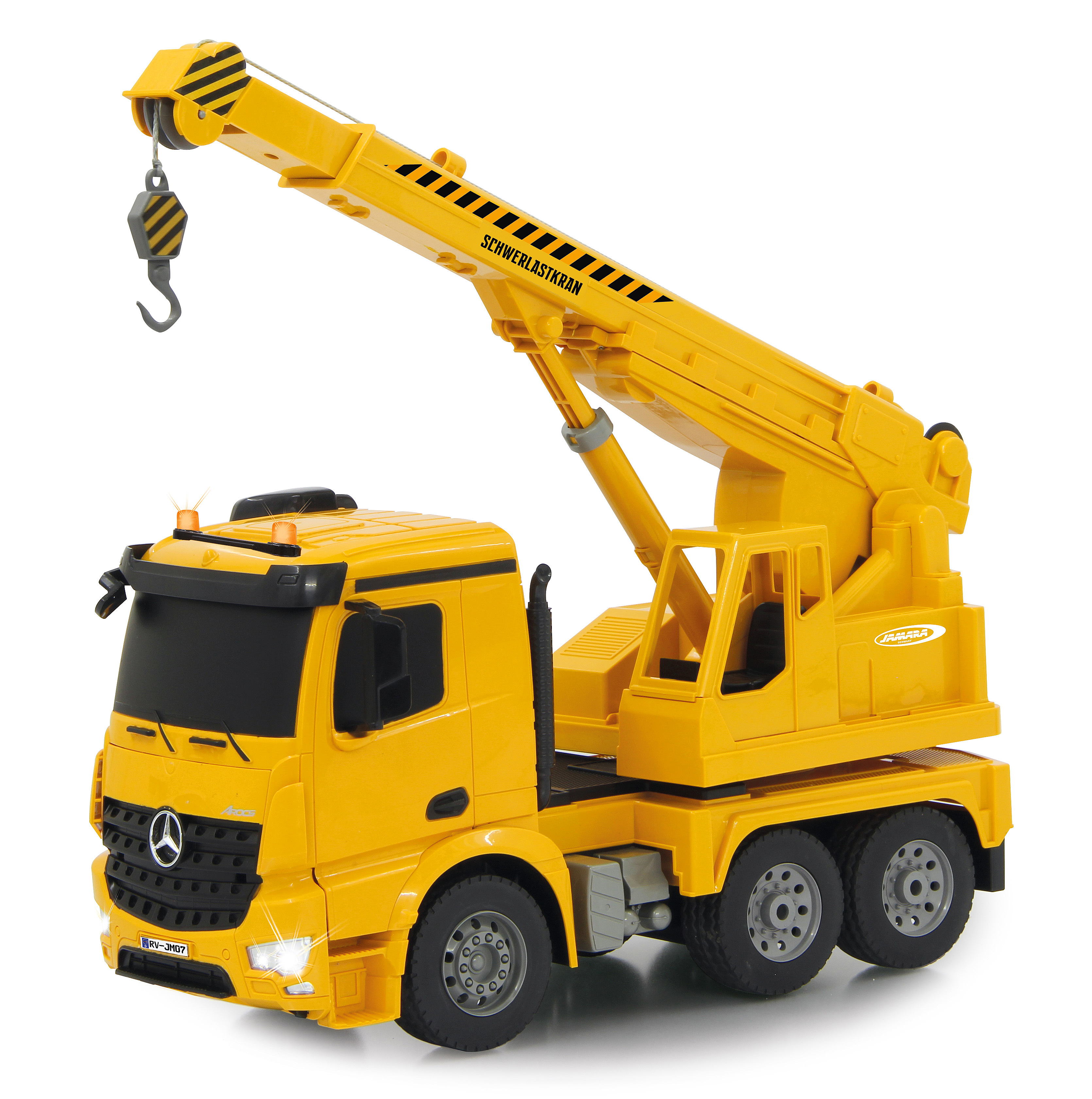 Żółta zabawka ciężarówka z wysuniętym żurawiem. Ciężarówka ma żółtą kabinę i żuraw z tyłu.