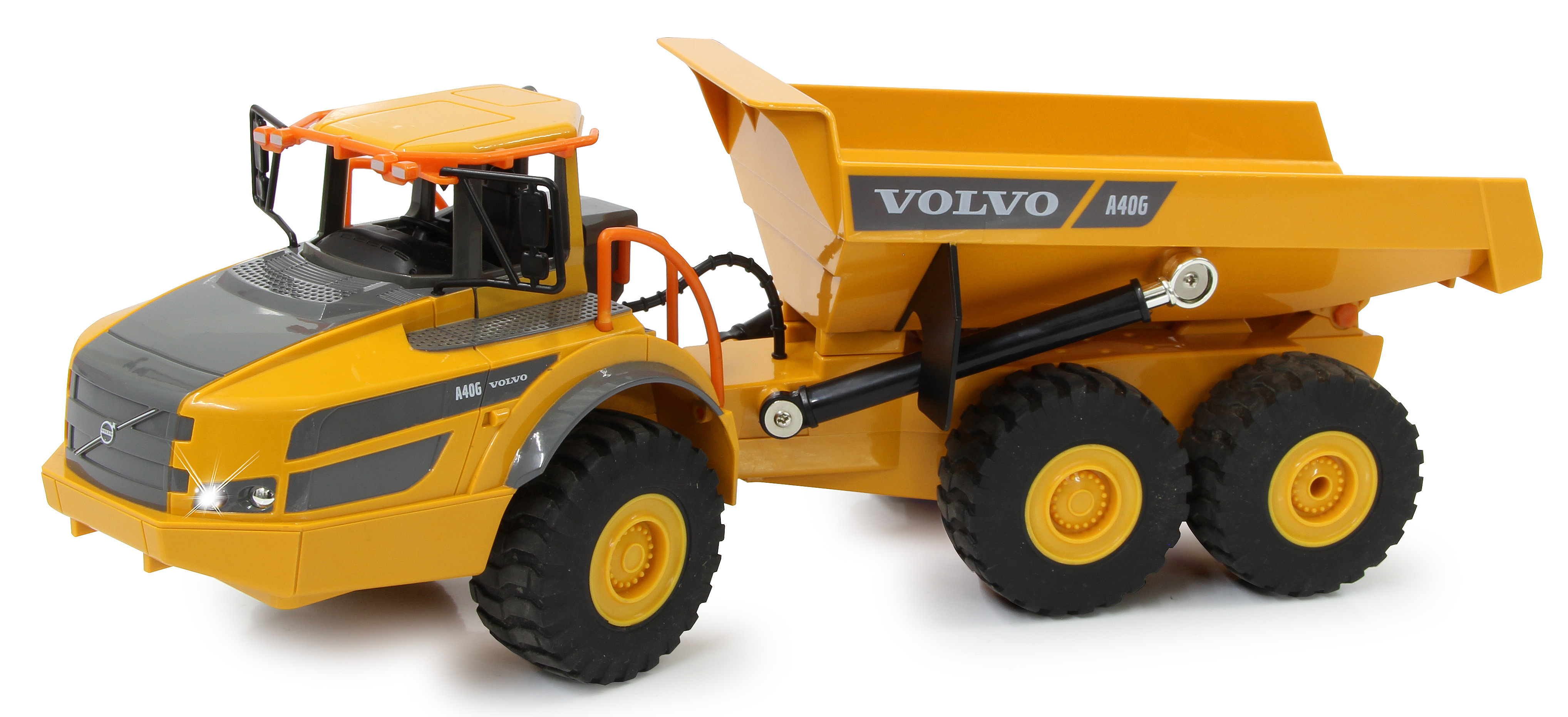 Un camión volquete de juguete amarillo. El camión tiene cabina y caja amarillas. Es un modelo Volvo A40G.