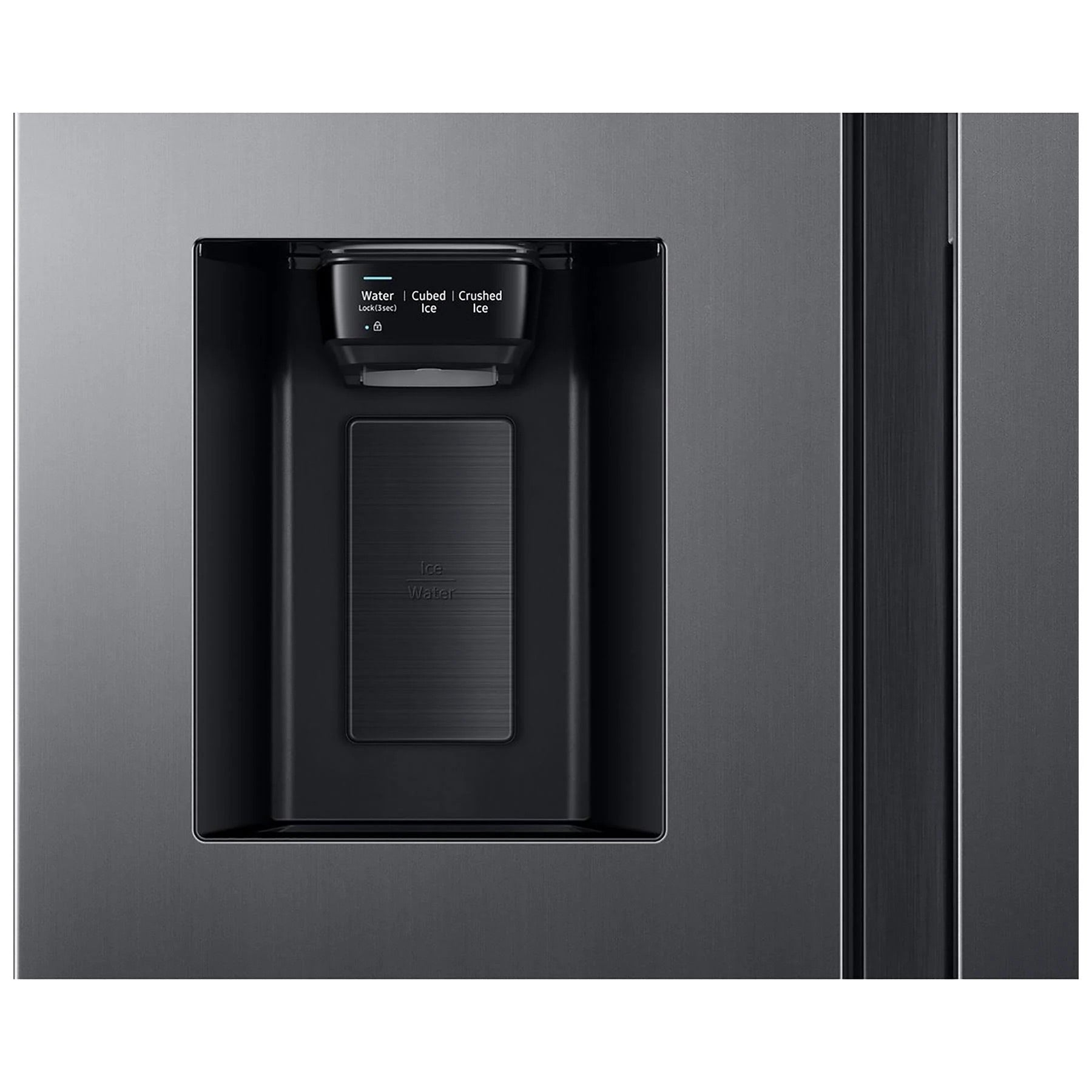 Primer plano de la puerta de un refrigerador gris oscuro con dispensador de hielo y agua. Las etiquetas son visibles.