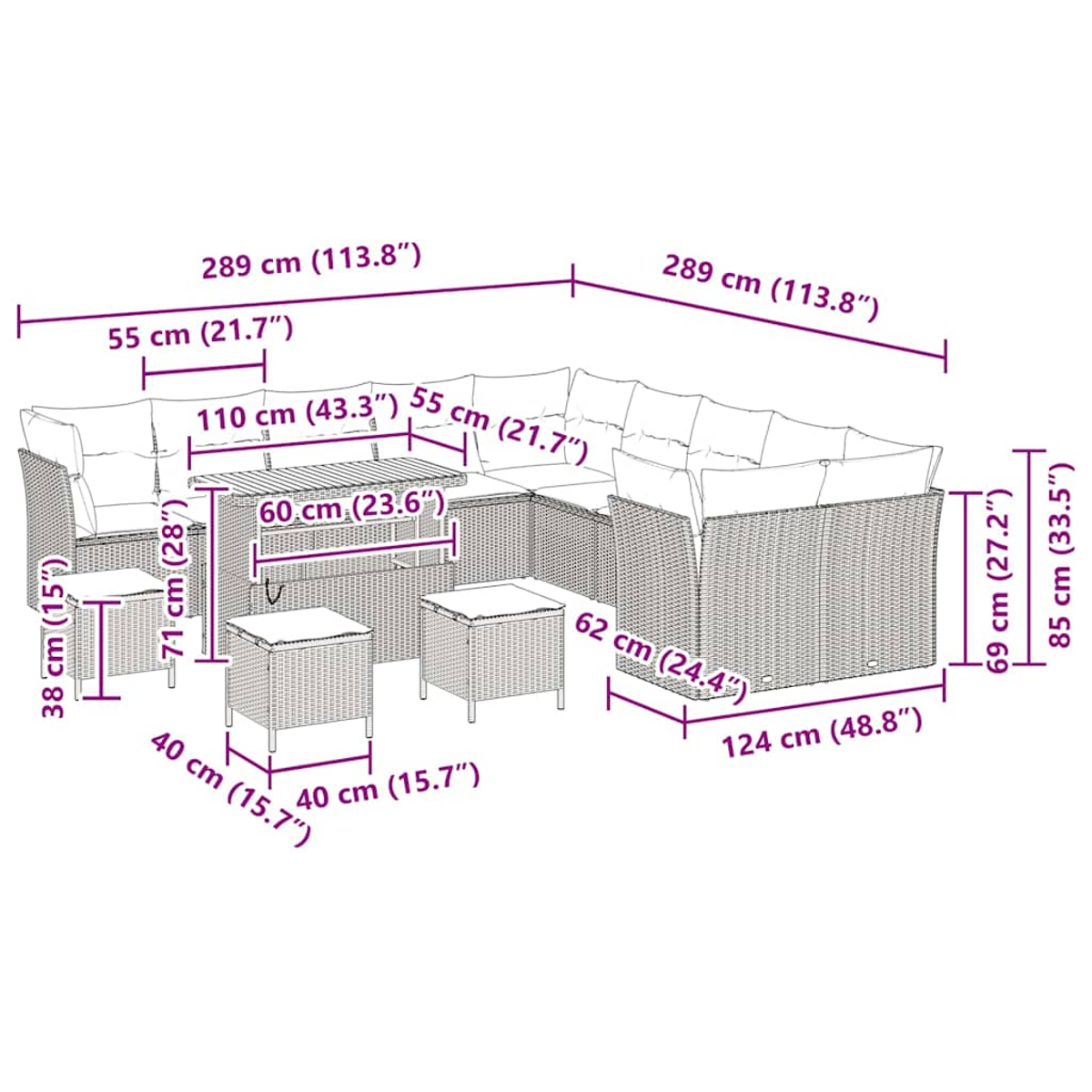 Gartenmöbel-Set aus Korbgeflecht mit Tisch, Sofas und Hockern, alles in Brauntönen, mit Kissen und Maßangaben.