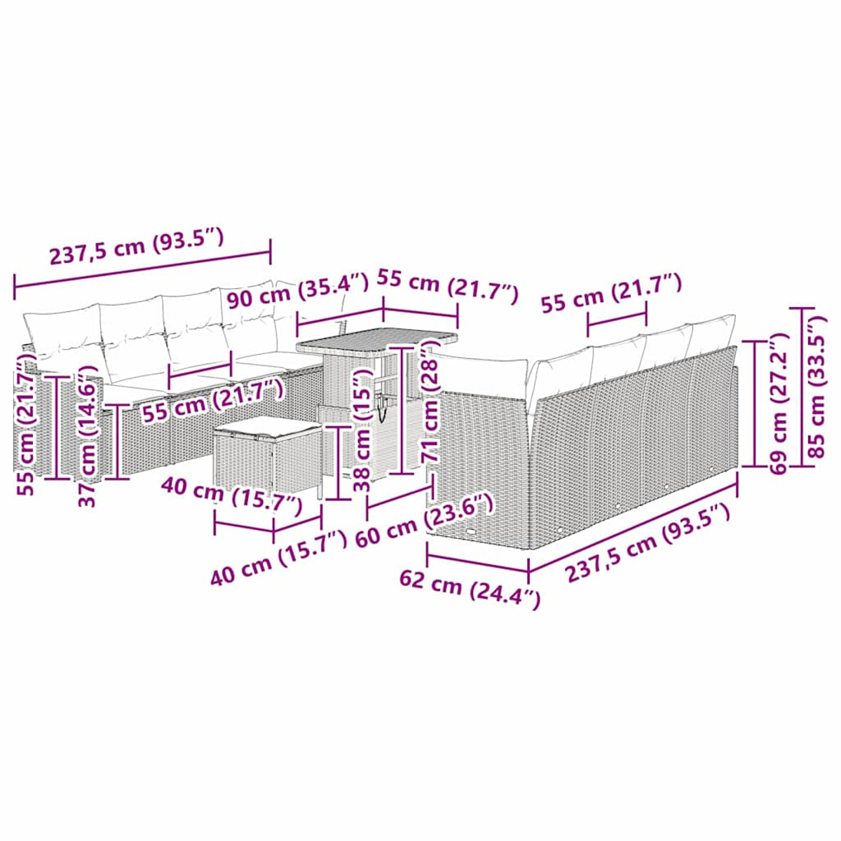 Ein Outdoor-Möbelset mit Sofas, einem Tisch und einem kleinen Tisch. Beiges Korbgeflecht und weiße Kissen. Maße gezeigt.