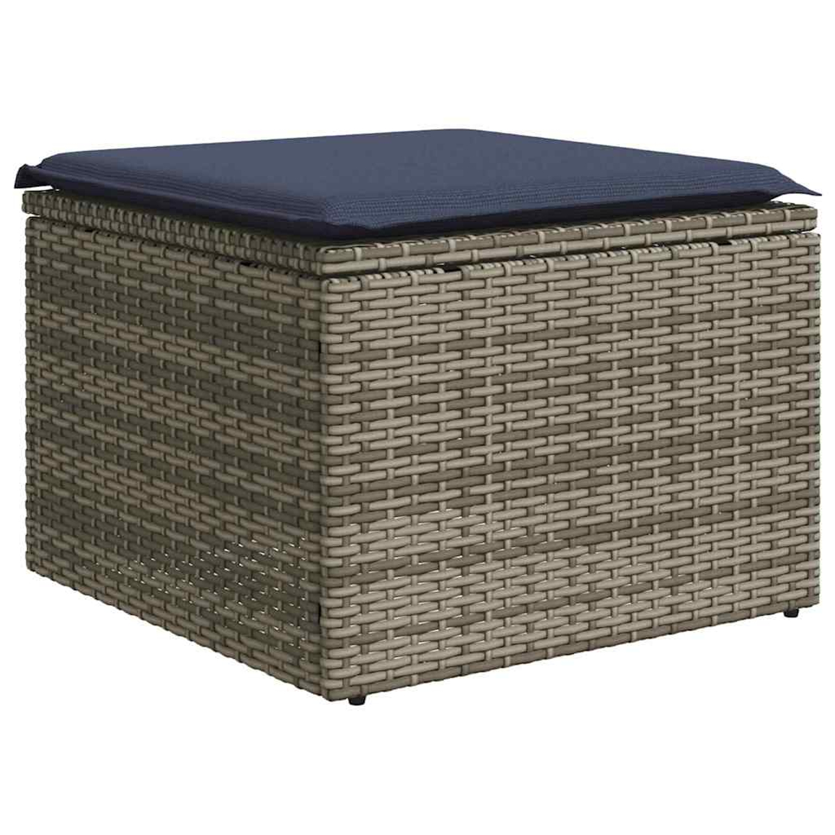 Eine quadratische Aufbewahrungshocker mit einem blauen Kissen oben. Gewebte beige Außenseite.