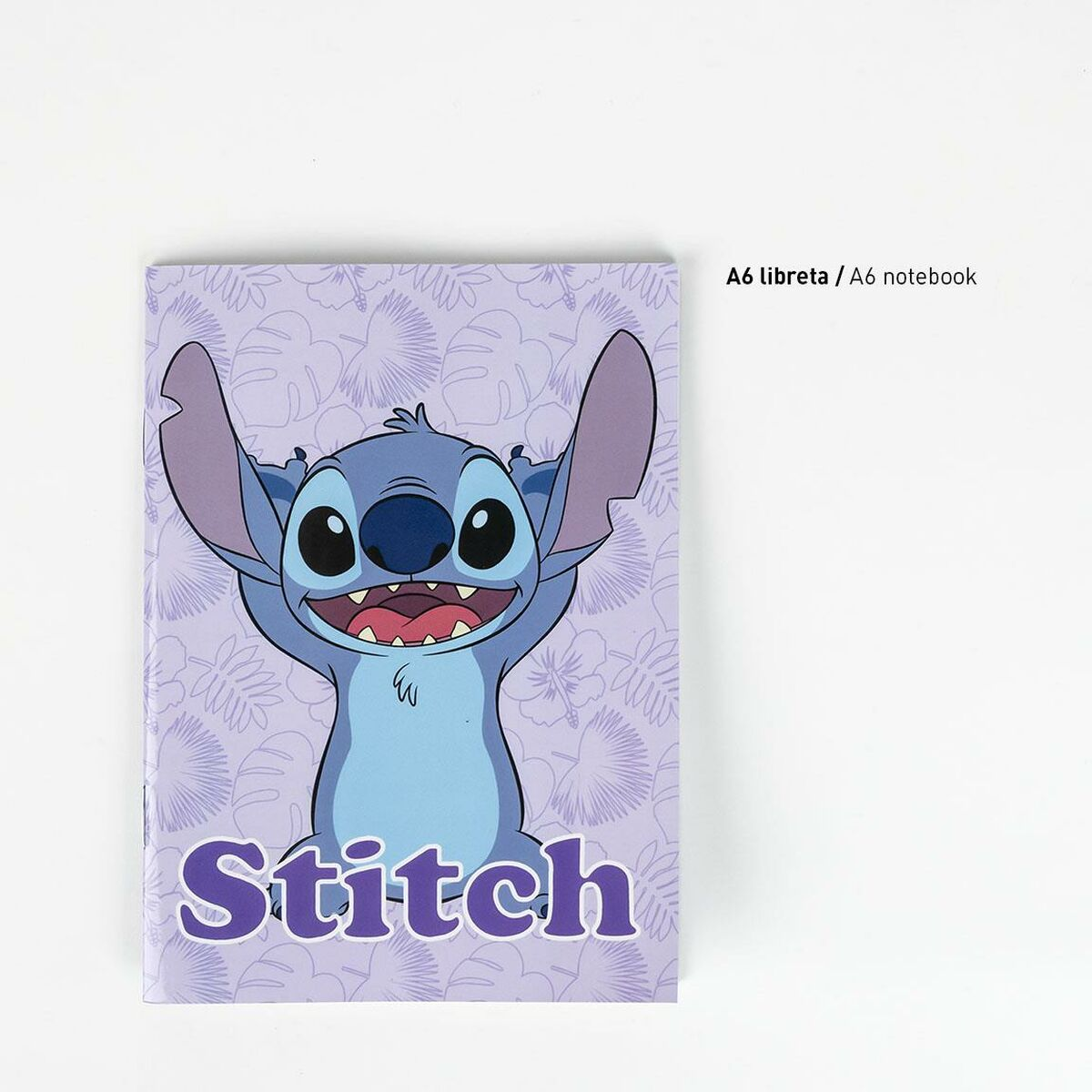 Stitch Notizbuchcover mit Stitch-Charakterdesign, auf weißer Oberfläche mit Text.