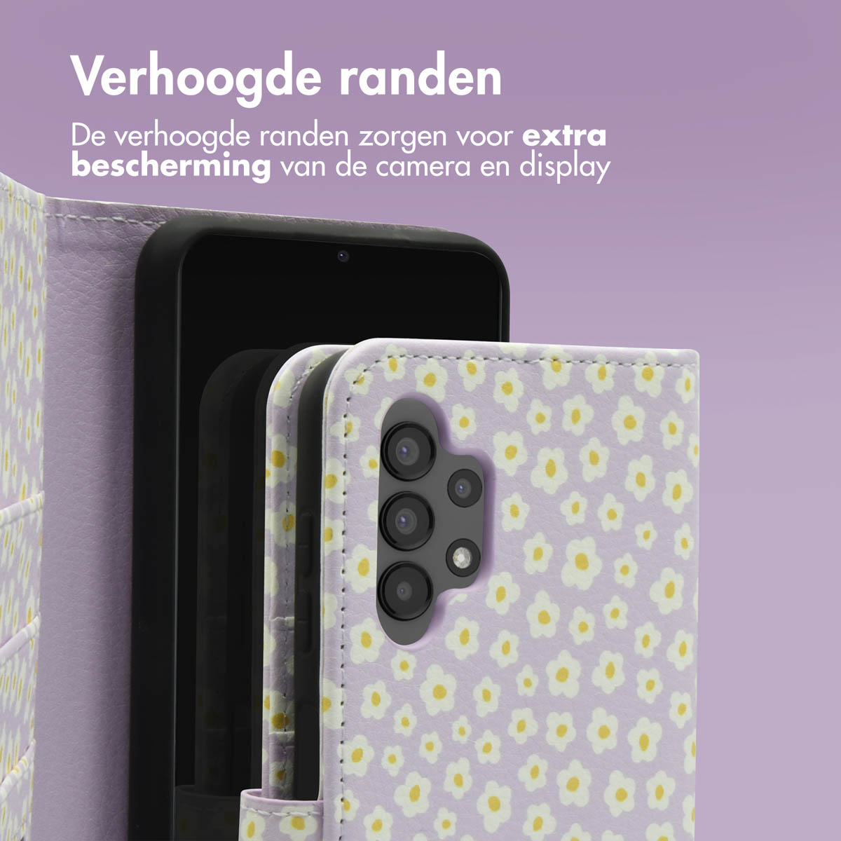 Coque de téléphone ouverte, montrant un téléphone et un motif floral sur la couverture intérieure.