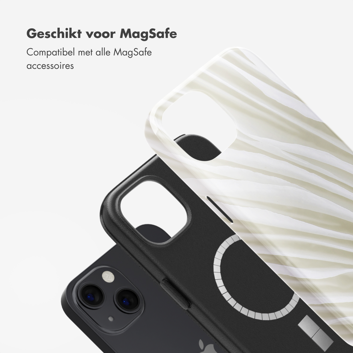 Coque de téléphone avec des rayures zébrées blanches sur une coque de téléphone noire, présentant la compatibilité MagSafe.